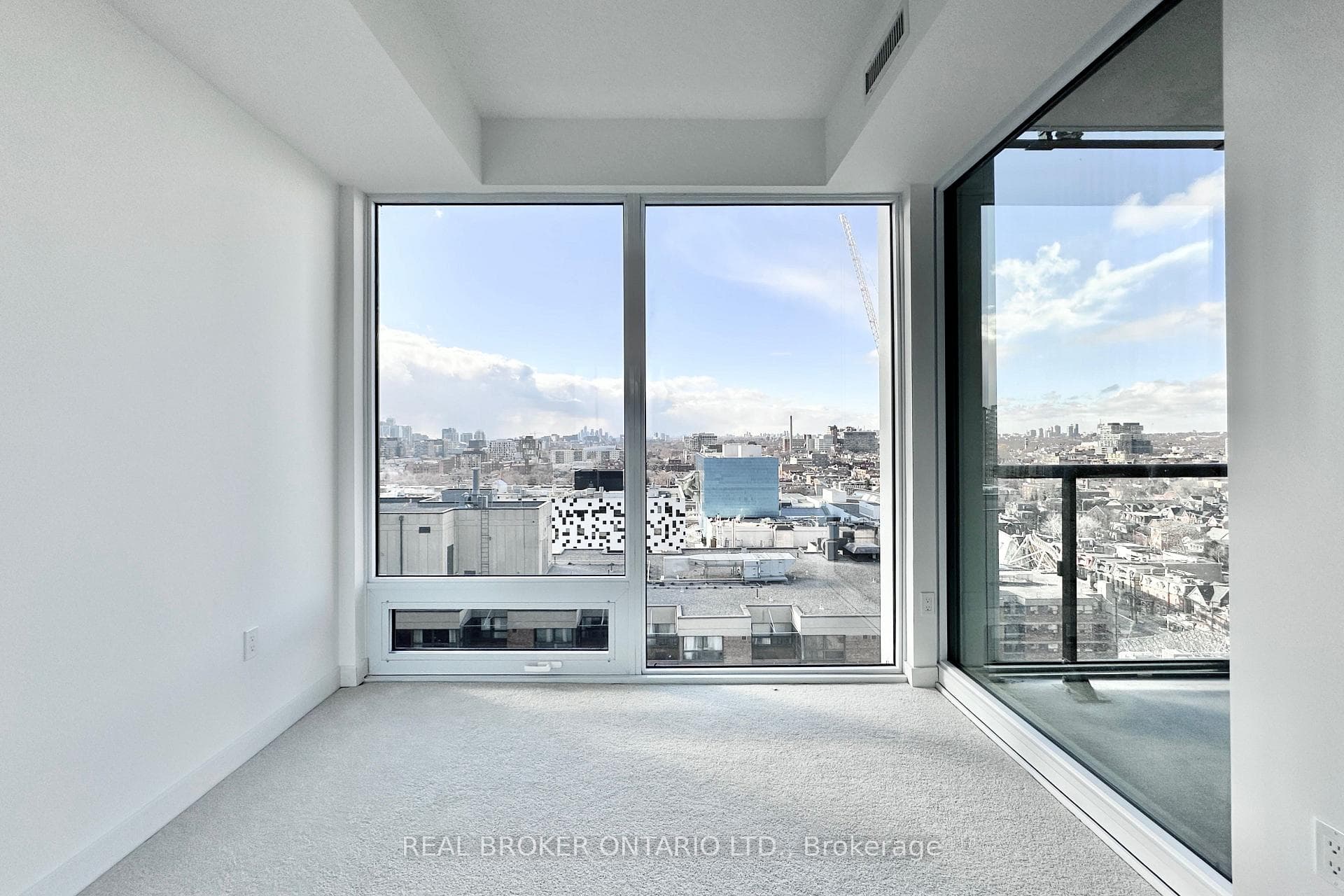 121 St Patrick Street Unit 1513 photo 21