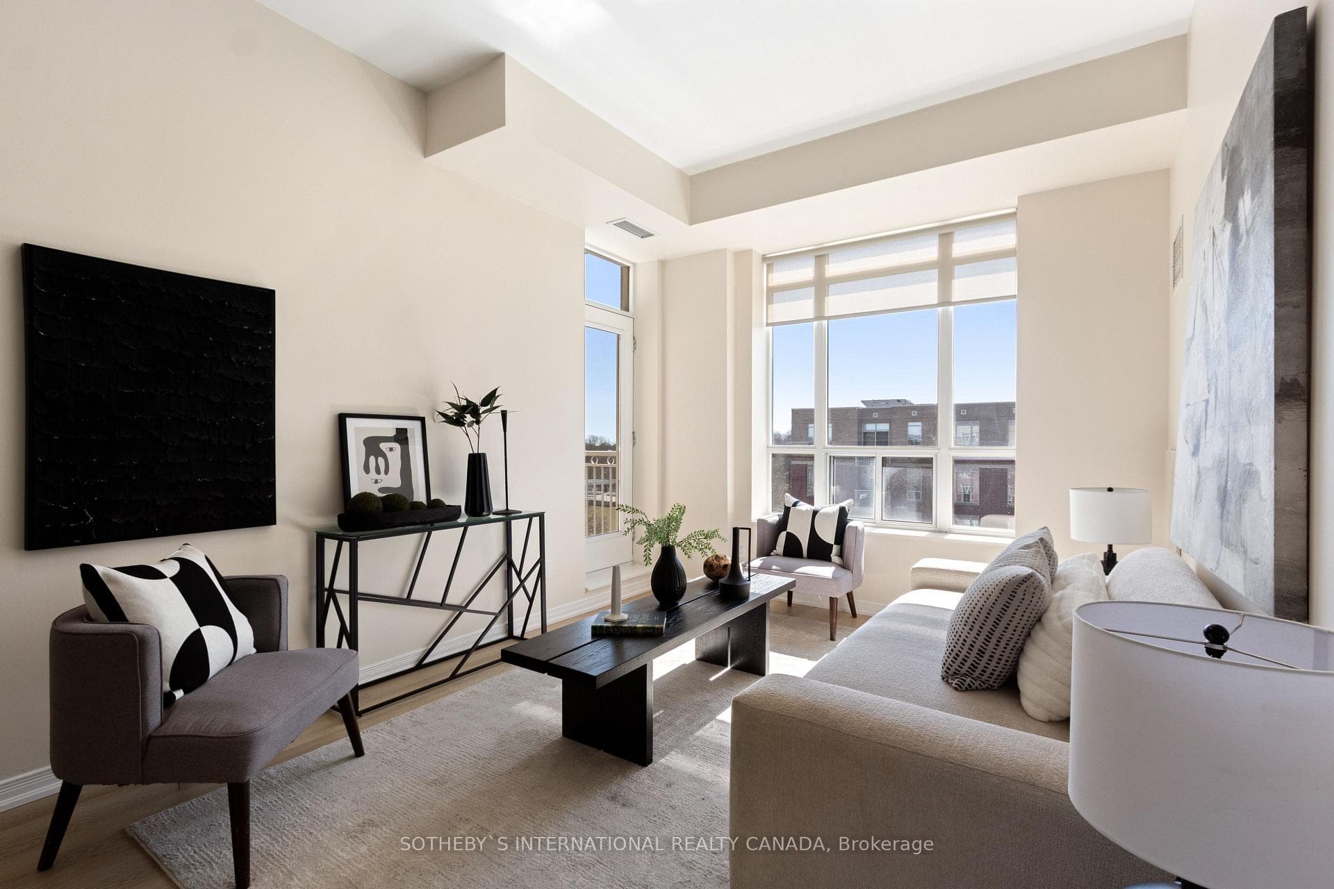 481 Rosewell Avenue Unit 504 photo 4