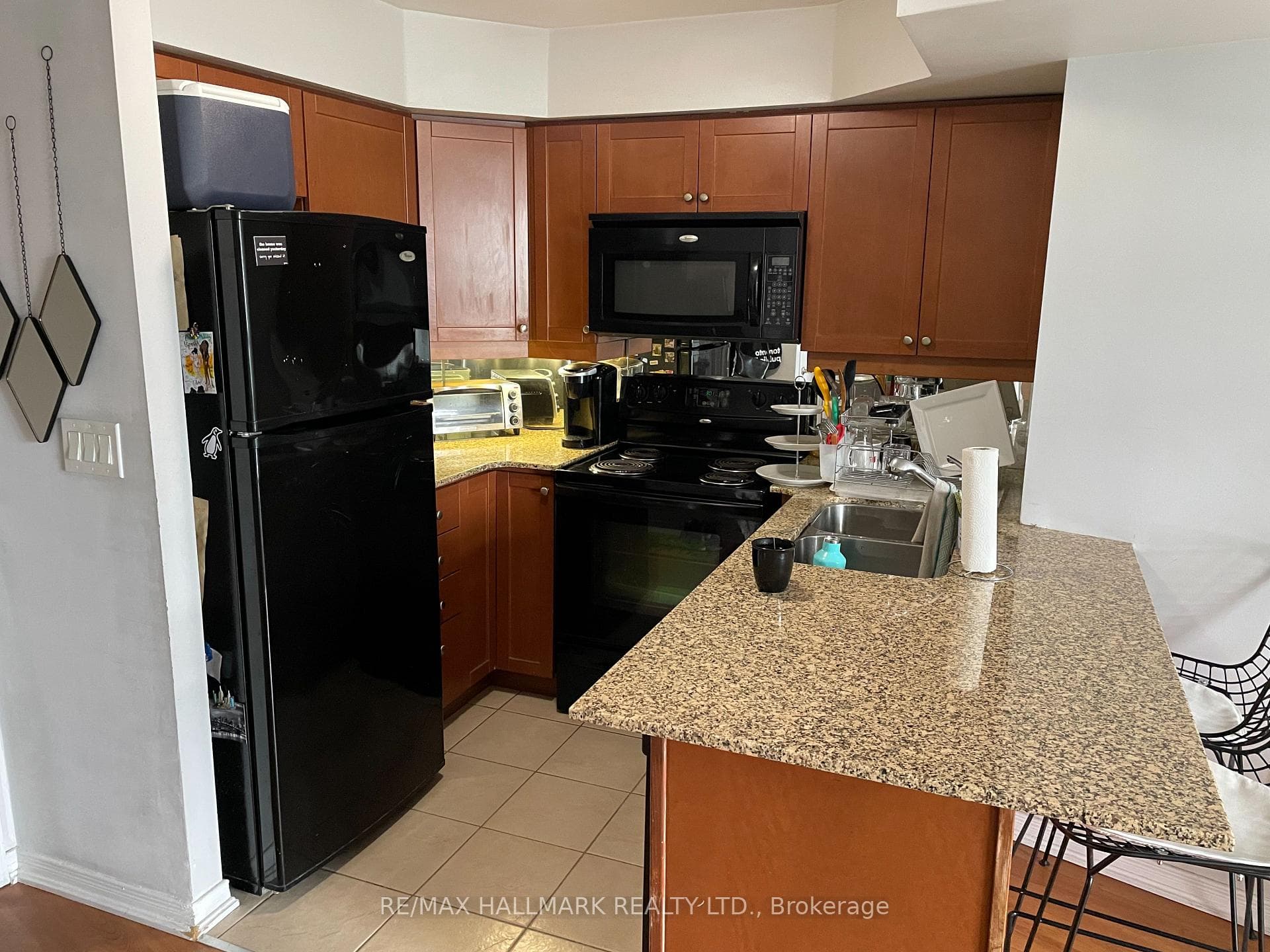 18 Valley Woods Road Unit 1015 photo 7