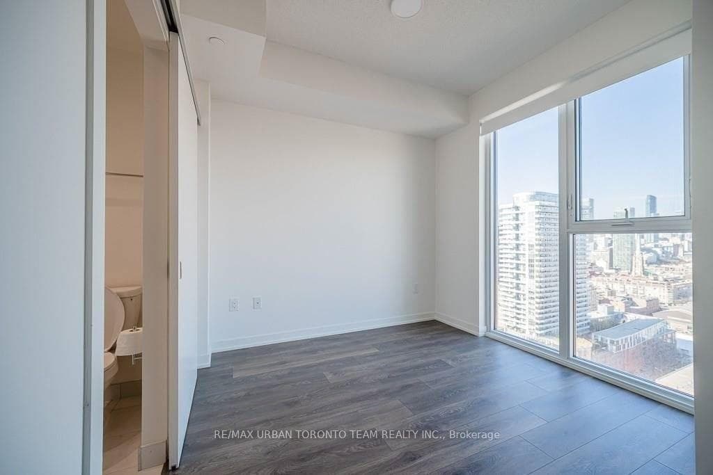 20 Richardson Street Unit 2409 photo 19