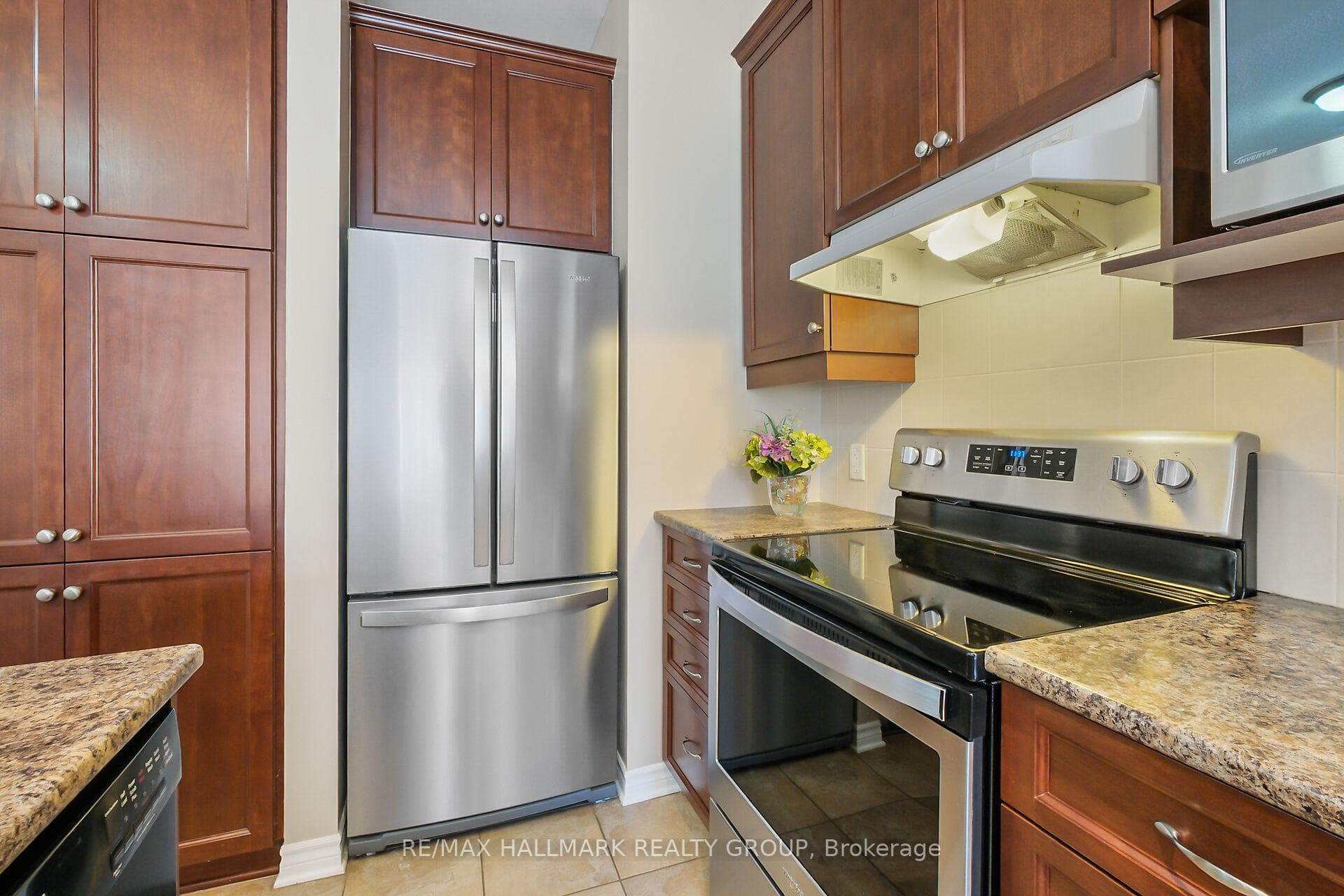 Appliances included