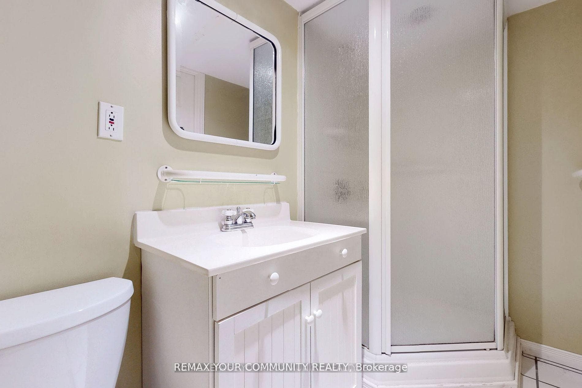 52 Mccallum Drive photo 33