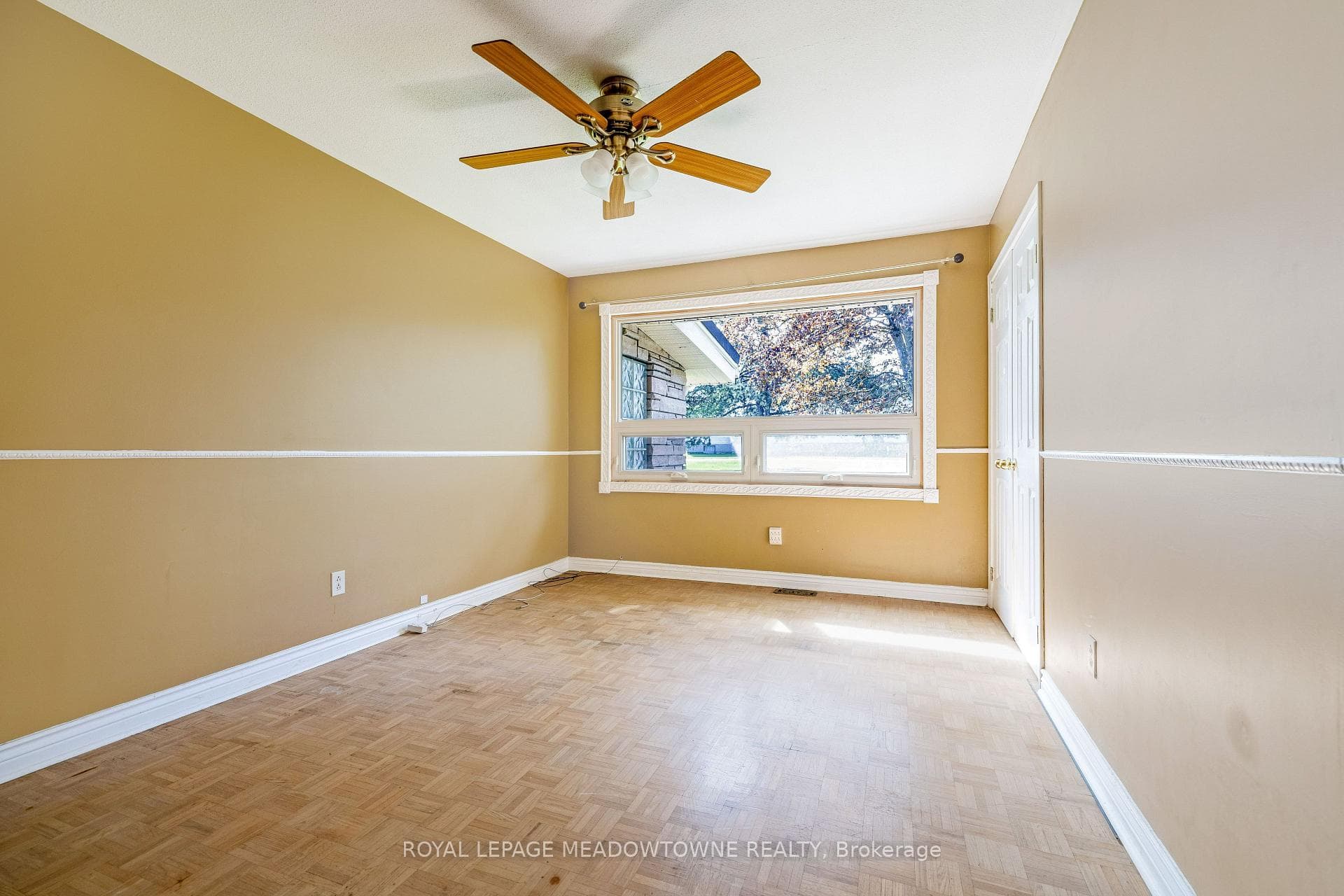 8988 Halton Erin Townline photo 23