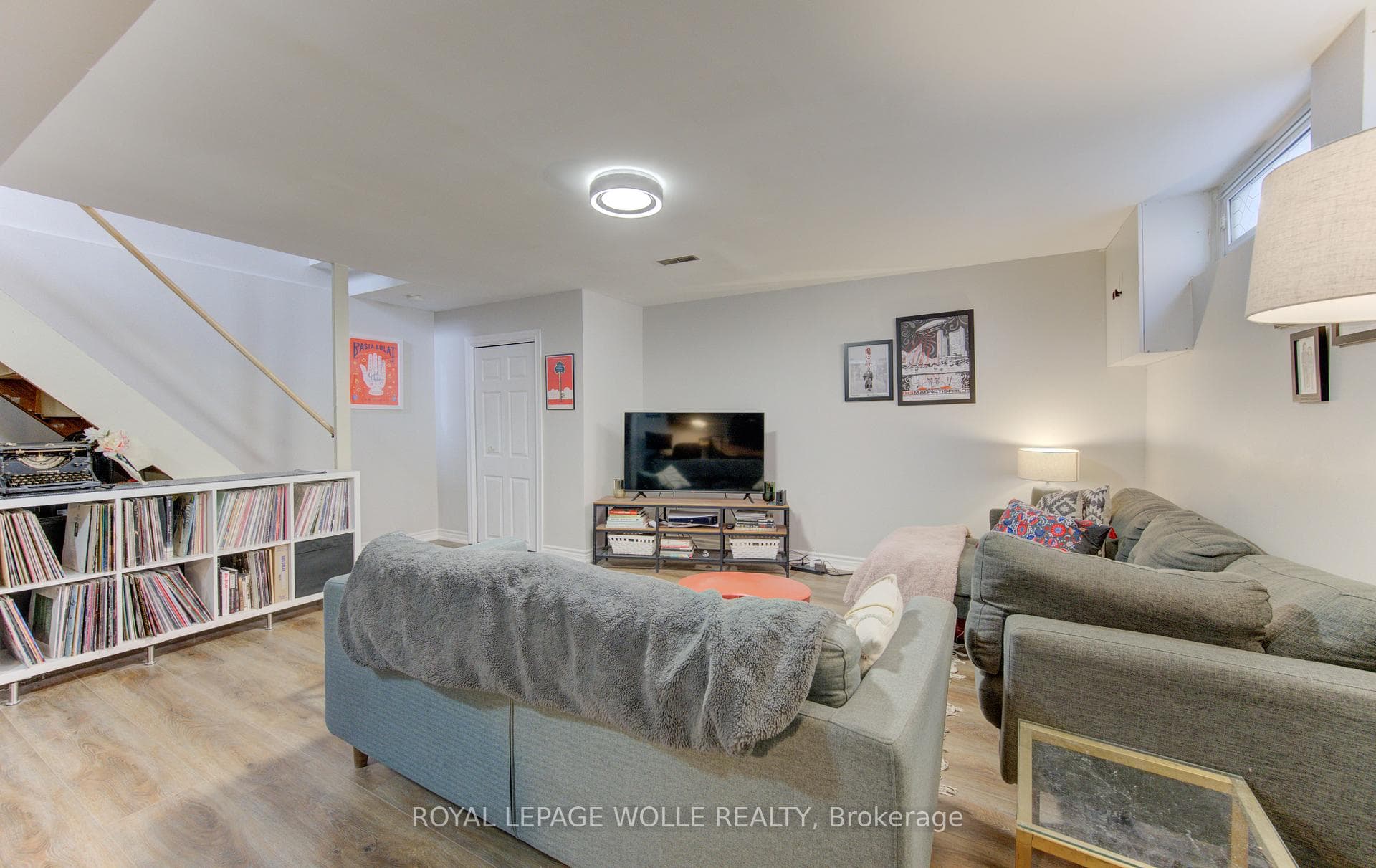 110 Lillian Drive Unit A photo 23