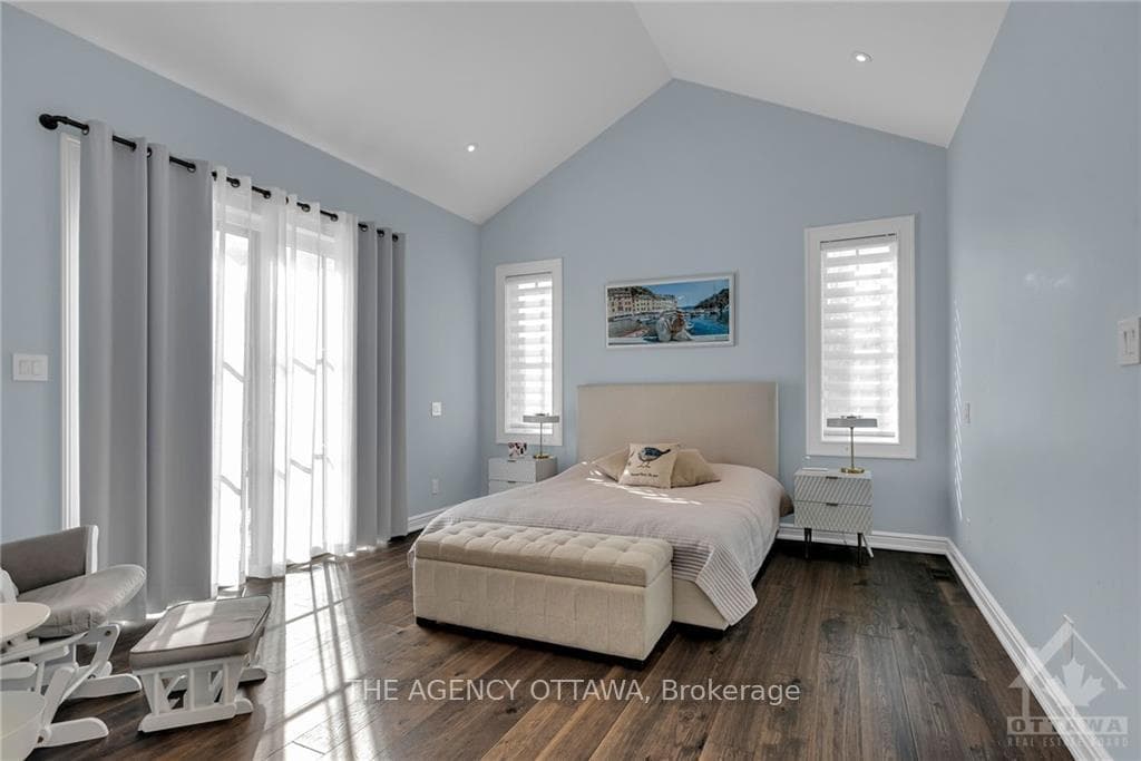 153 BARRDON Road photo 10