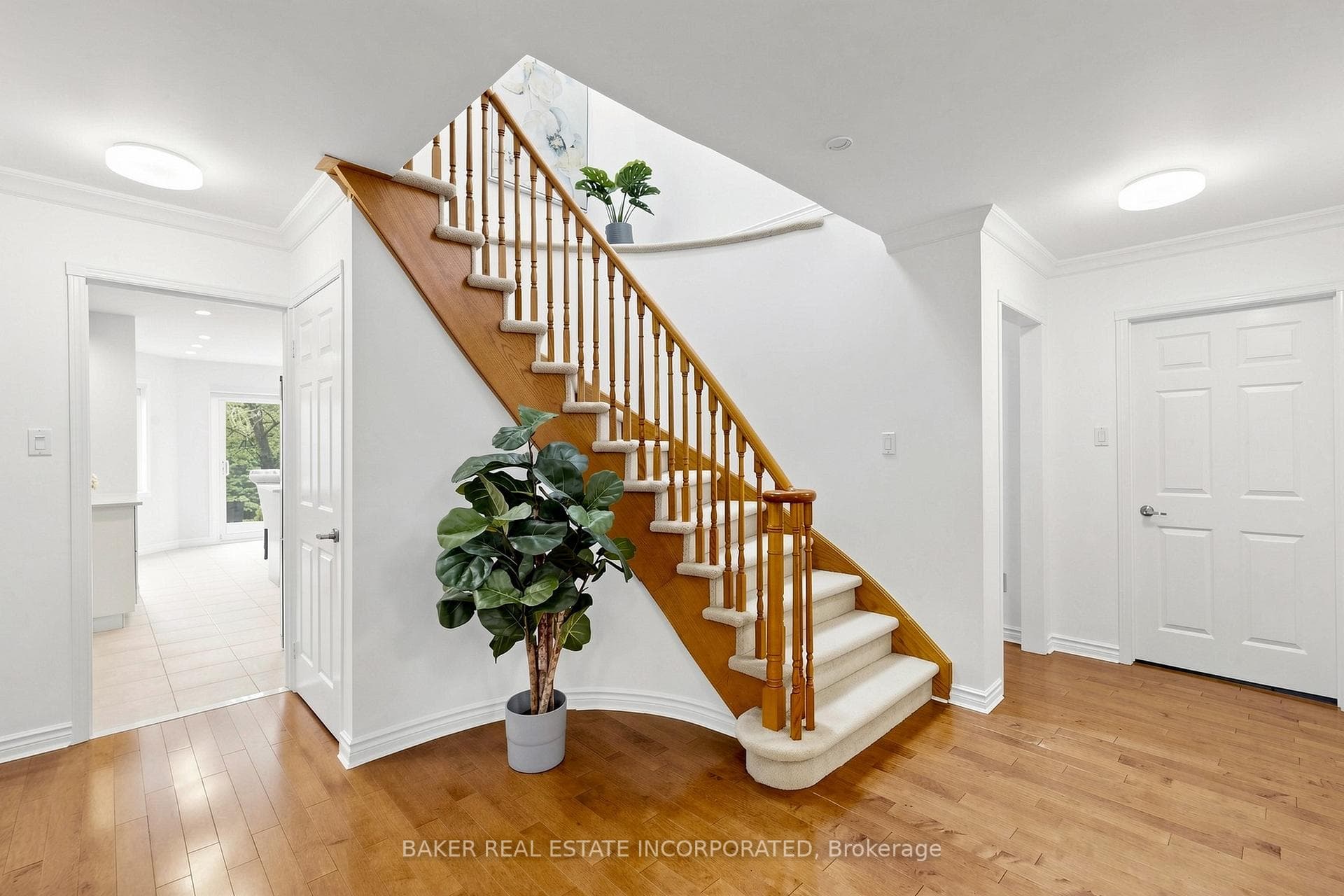 670 Leslie Valley Drive photo 24