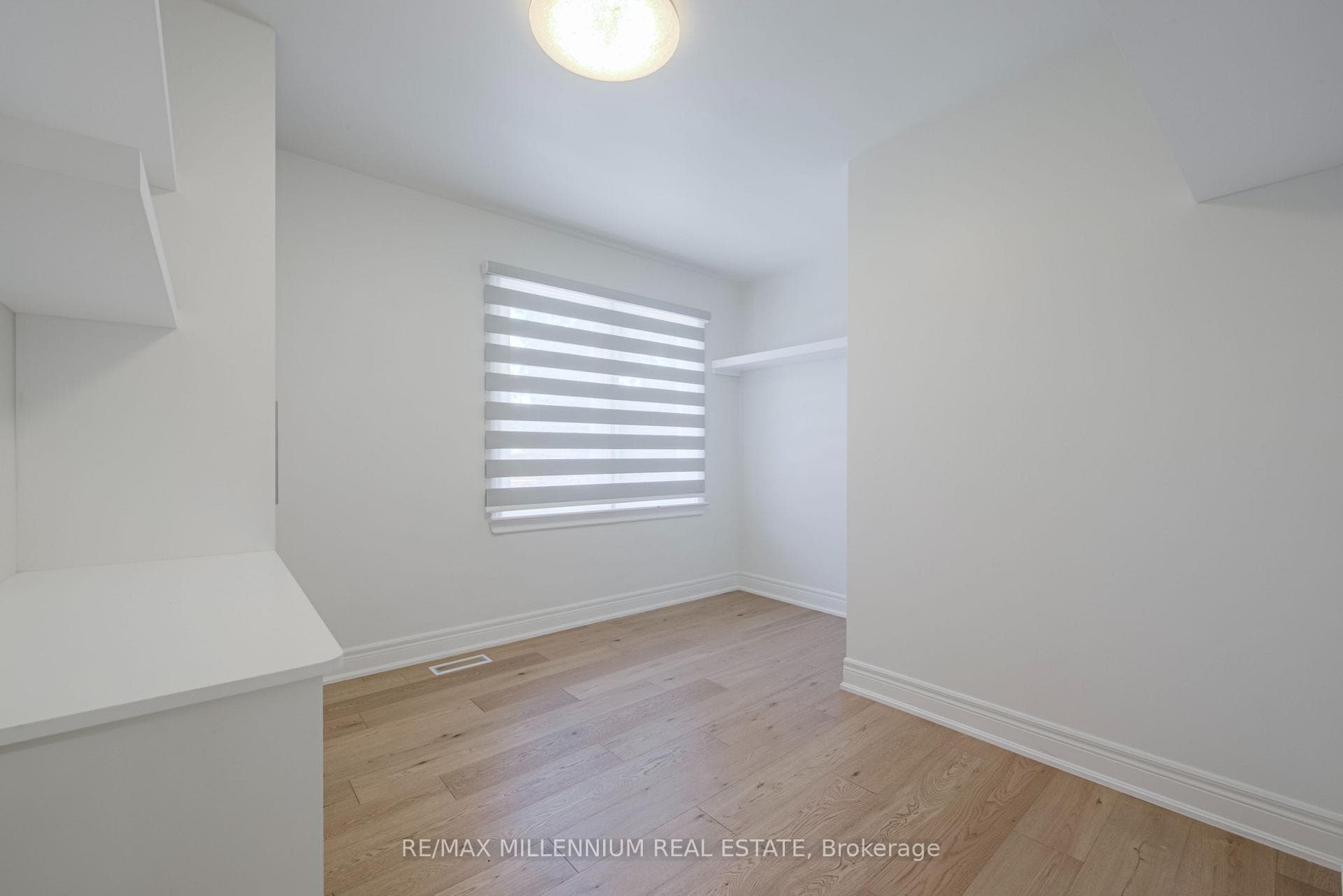 1285 Rebecca Street photo 28