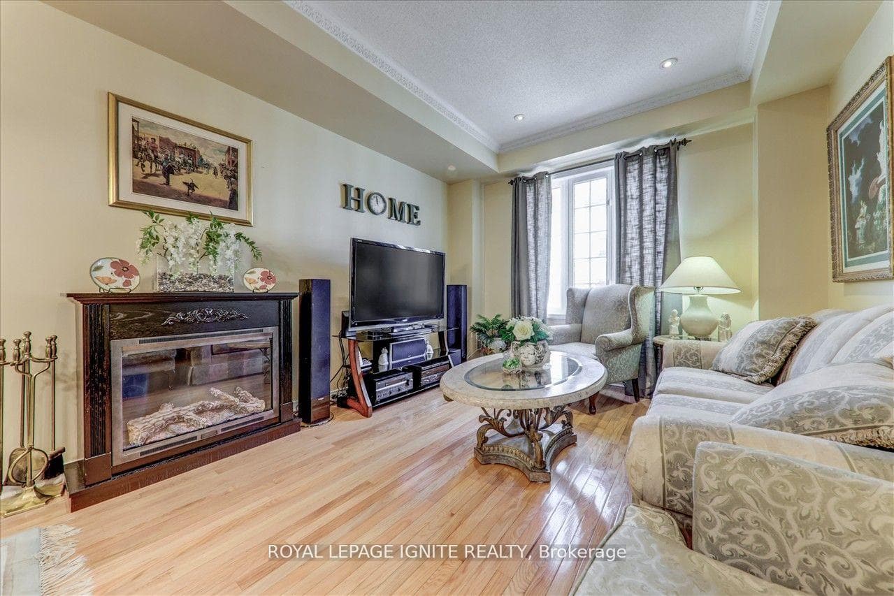 530 Kingston Road Unit 24 photo 7
