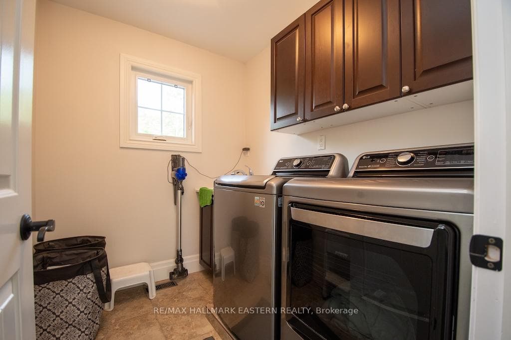 267 Edwina Drive photo 26