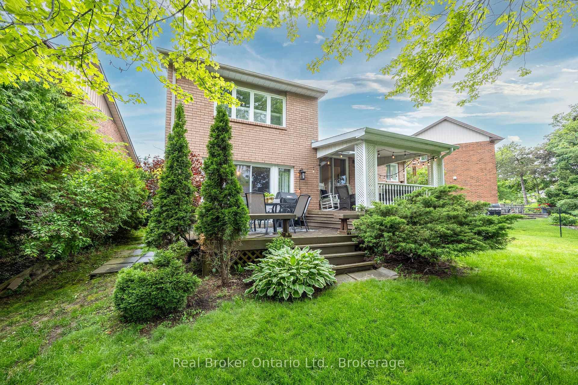 2015 Blairwood Court photo 39