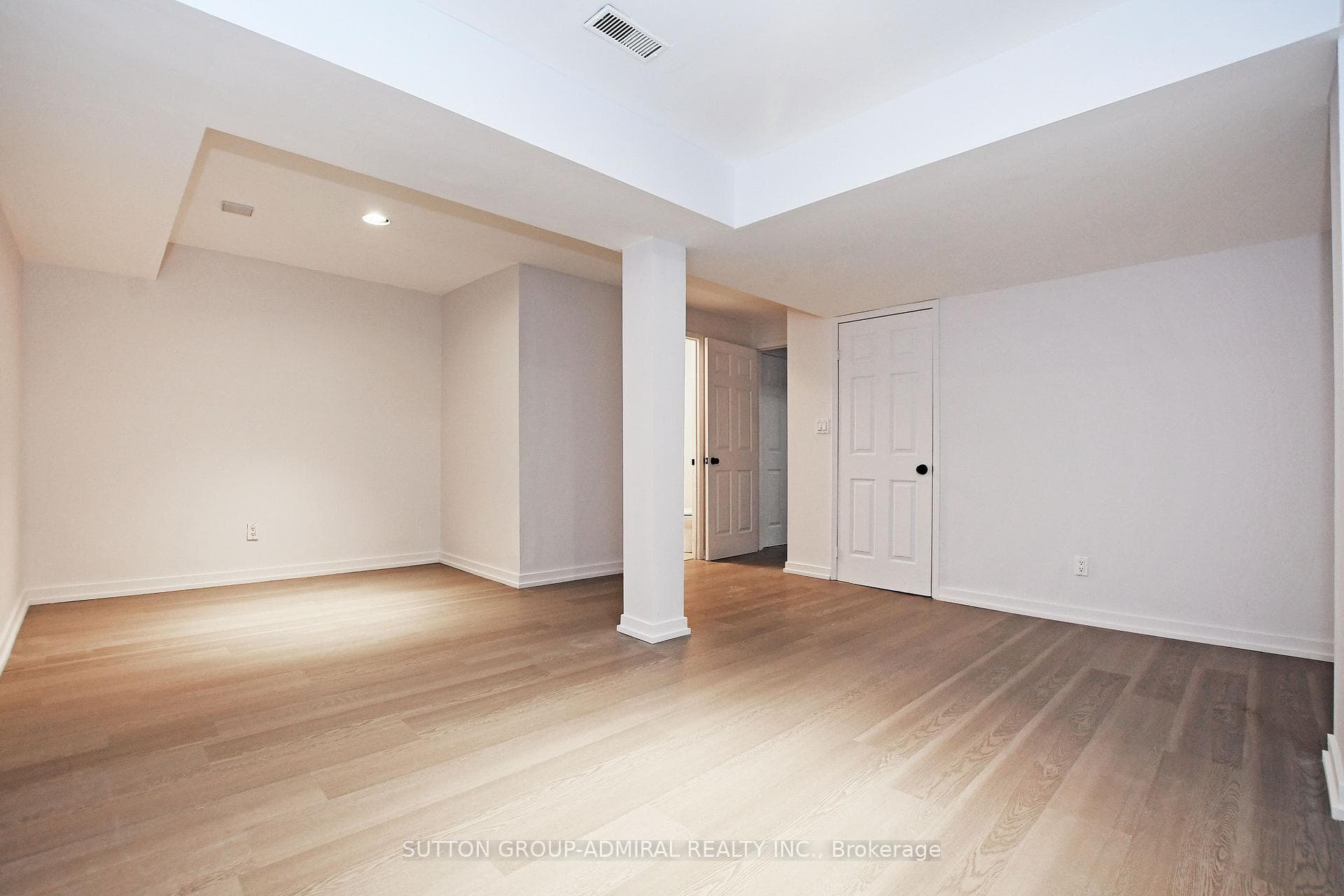 1261 Huron Court photo 36