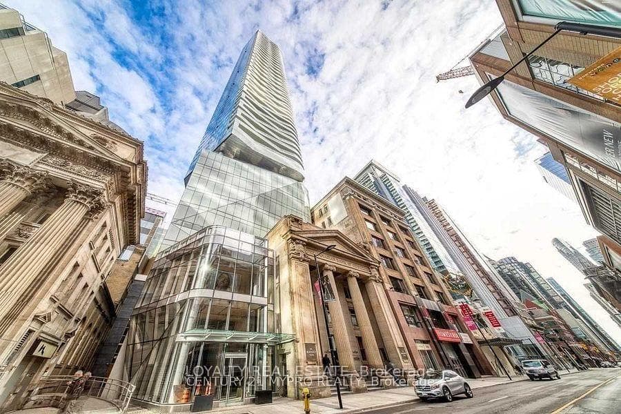 197 YONGE Street Unit 2408 photo 10