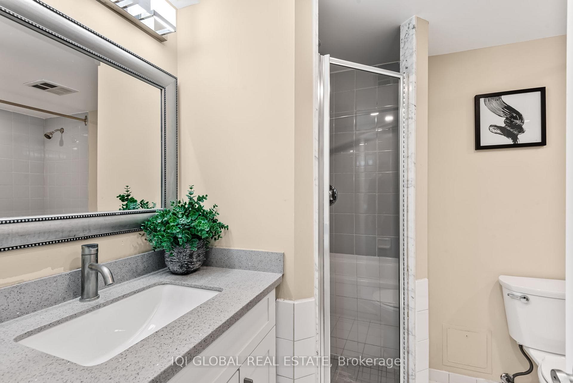 330 Rathburn Road Unit 1205 photo 21