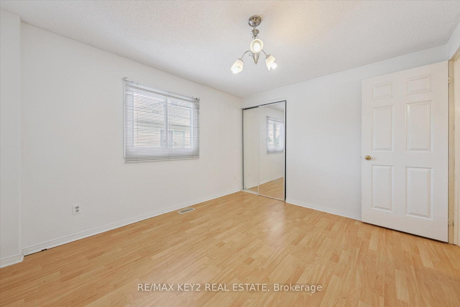 105 Percy Lane photo 28