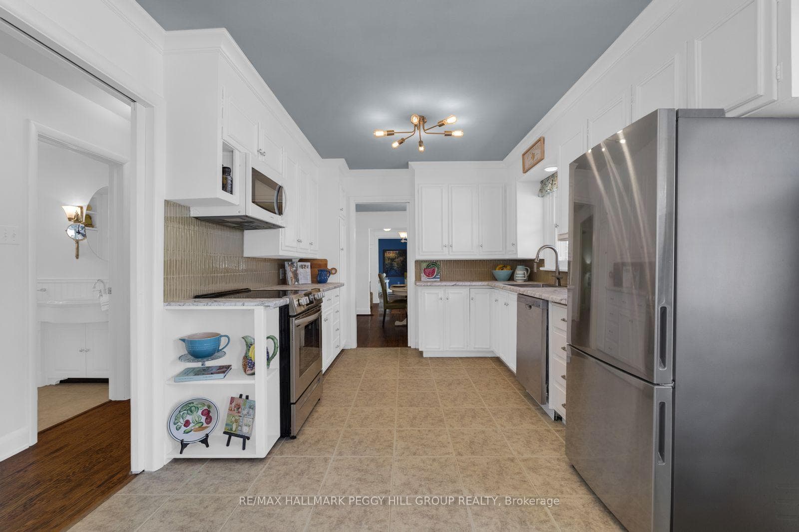 83 Eugenia Street photo 2