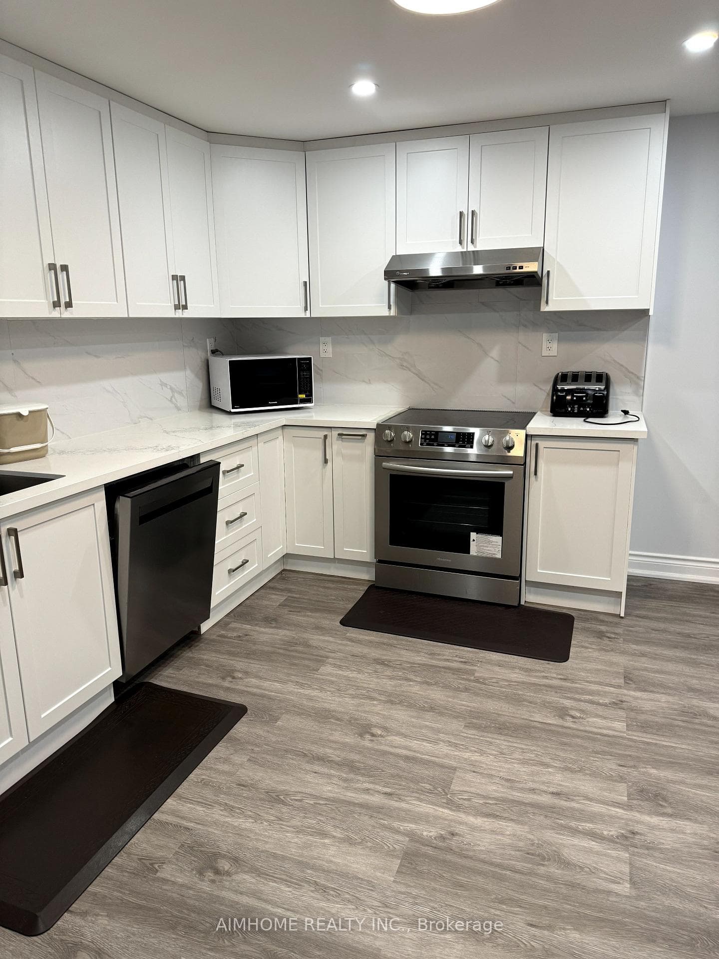 1442 Monaghan Circle photo 5