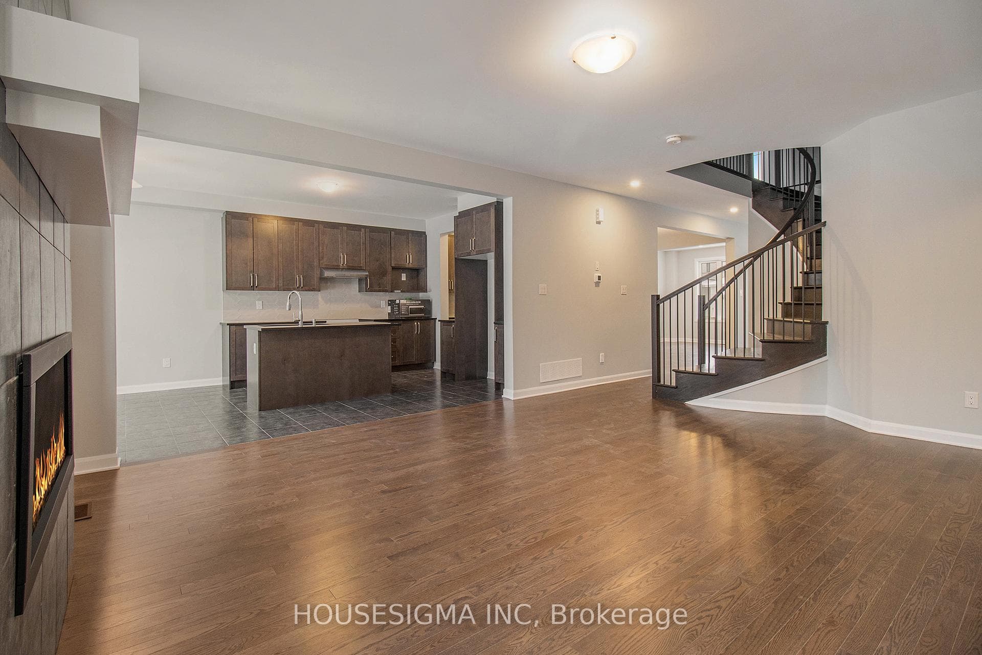 757 SHOAL Street photo 6