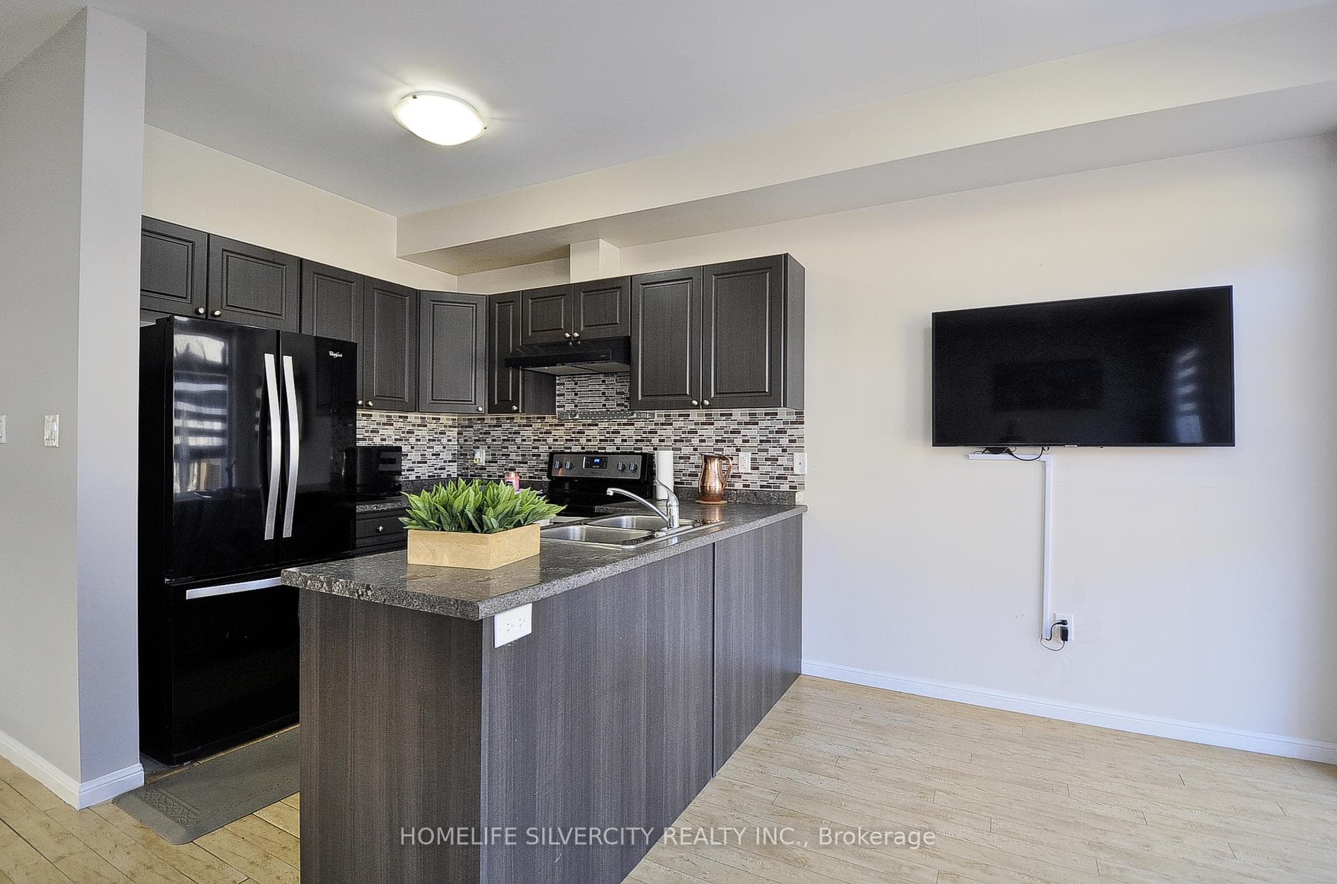 21 Diana Avenue Unit 96 photo 14
