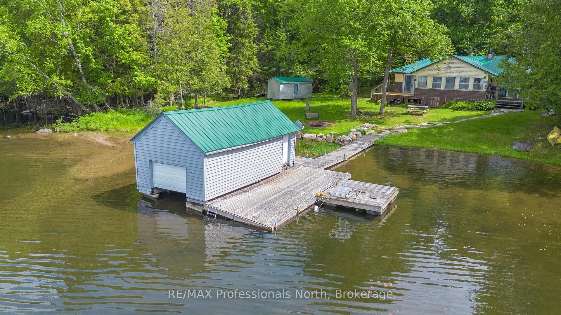 339 Sunnylea Avenue photo 42