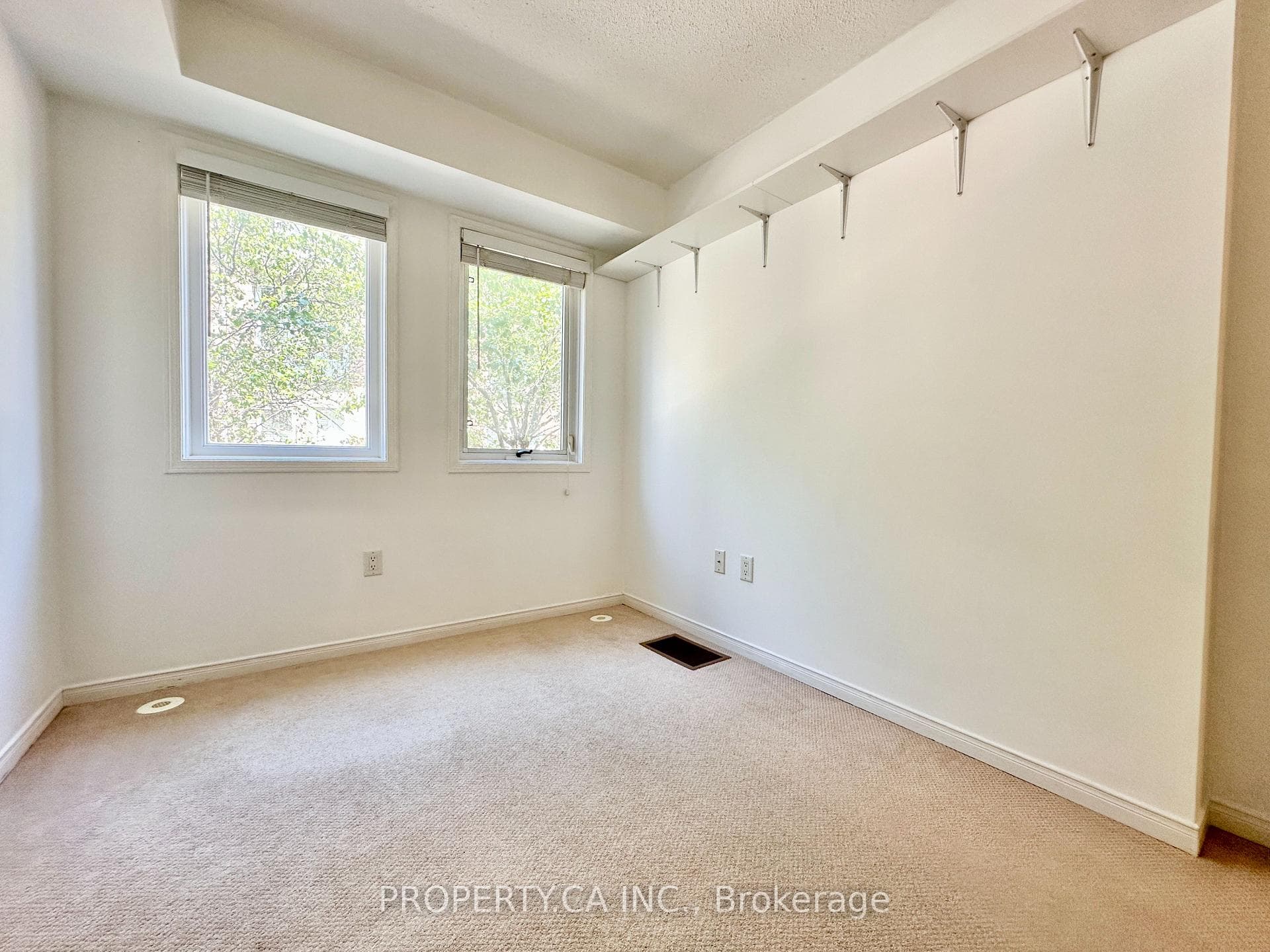 40 Merchant Lane Unit 116 photo 34