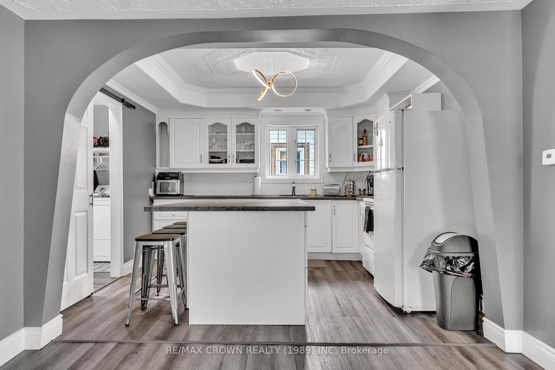 274 Belanger Street photo 8