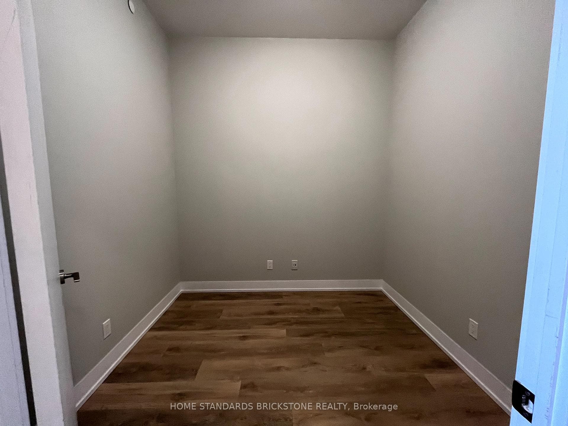 9471 Yonge Street Unit Lph17 photo 7