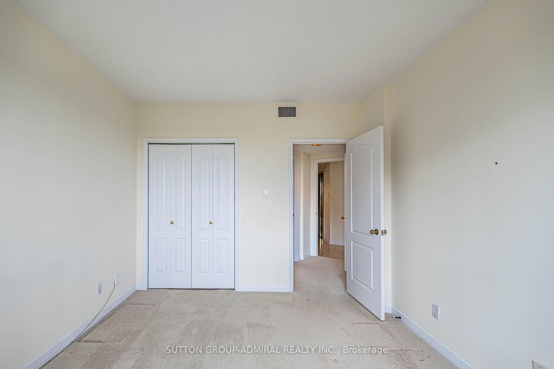 1901 Pilgrims Way Unit 604 photo 41