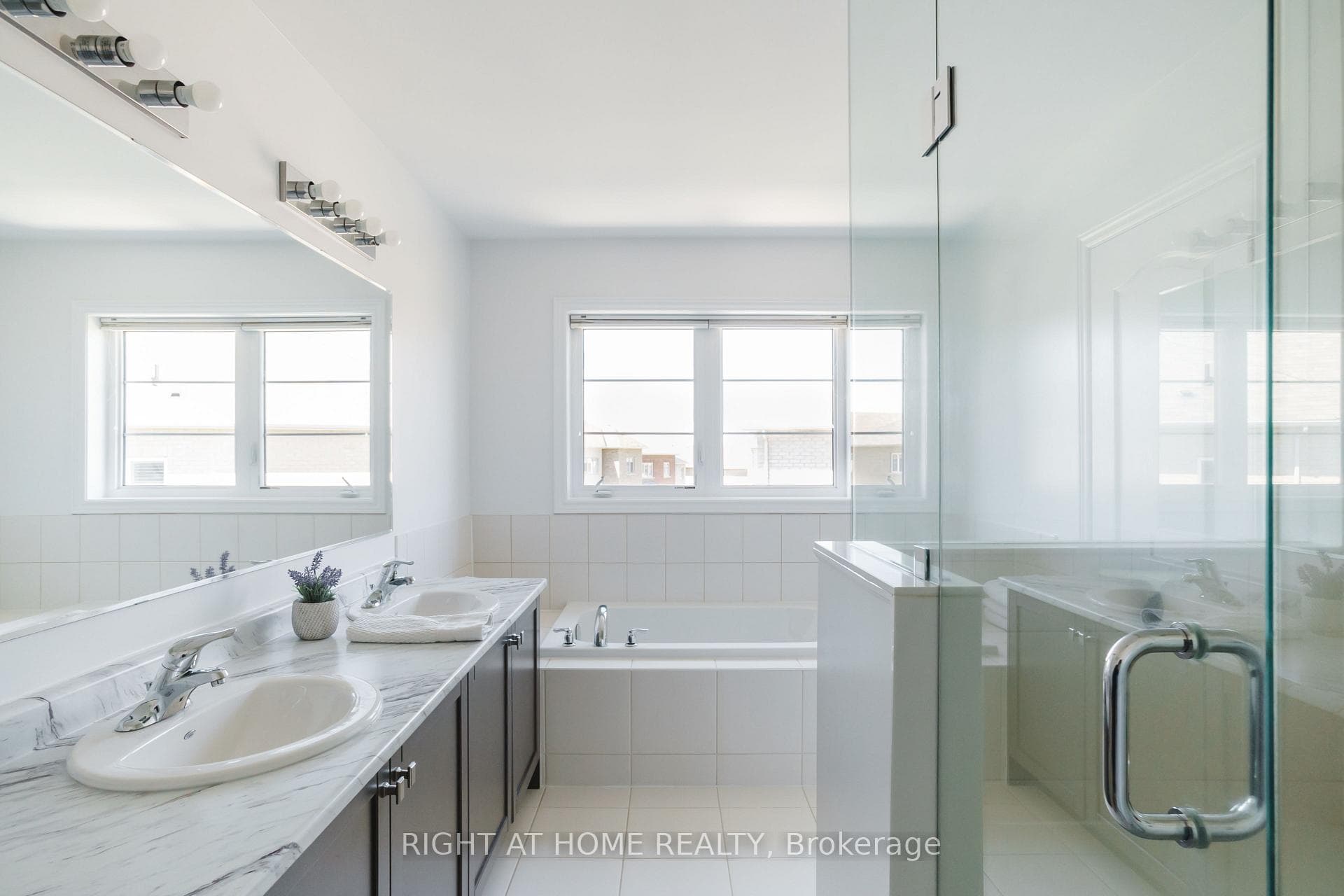 47 Foxberry Road photo 23