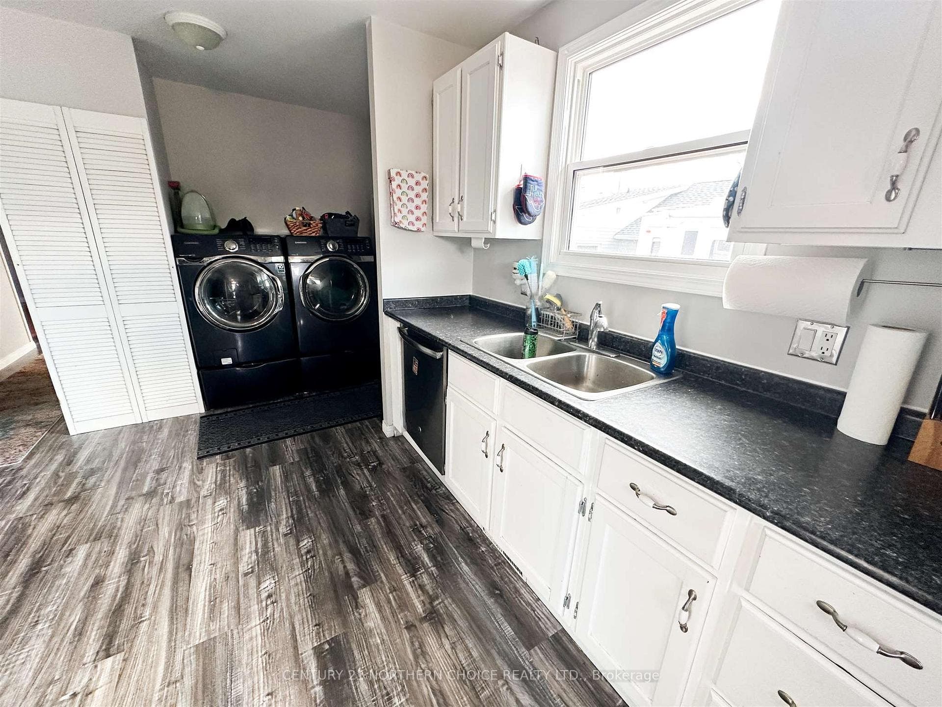 114 Dickenson Road photo 5