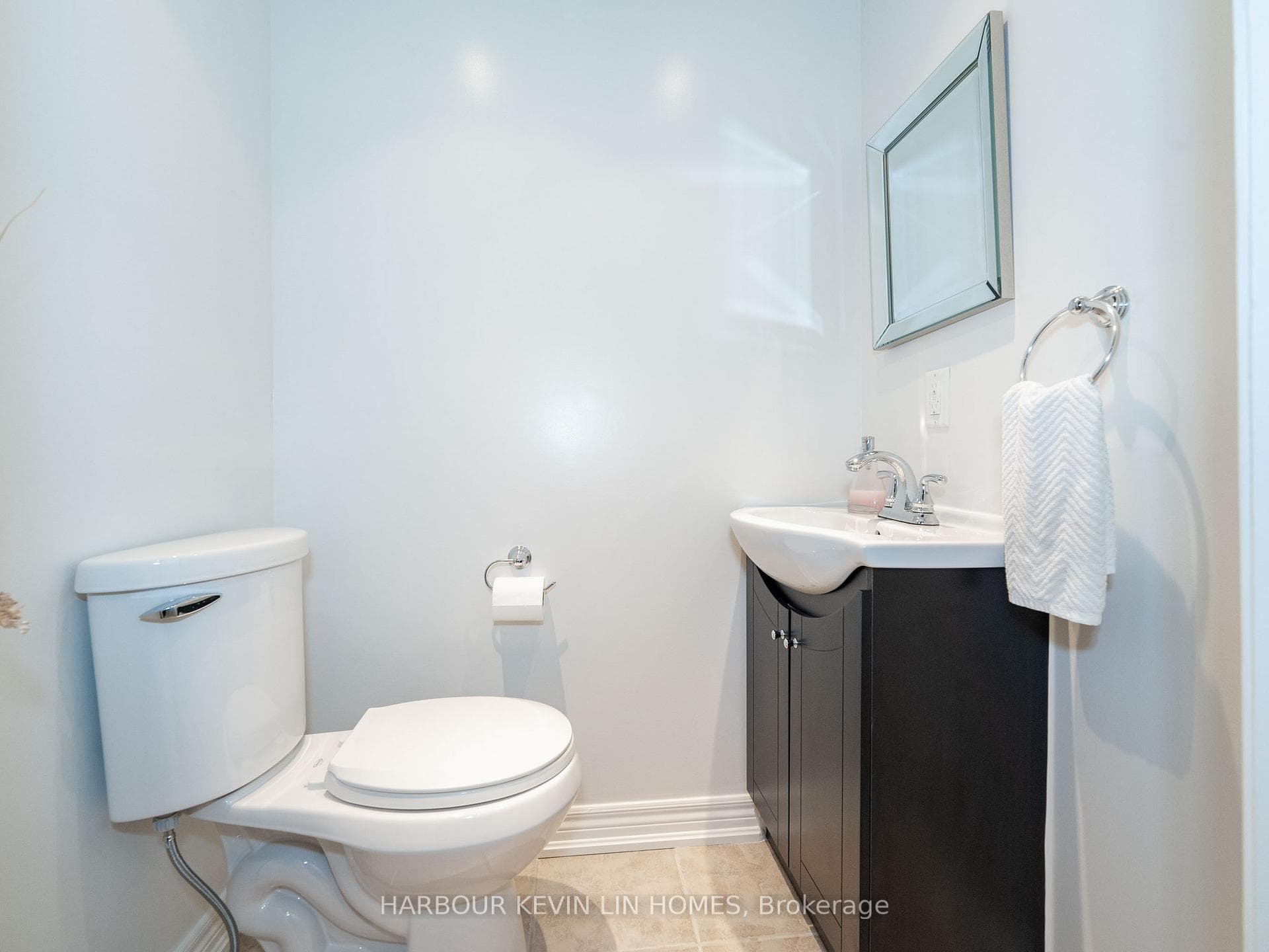 22 Tuscana Boulevard photo 32