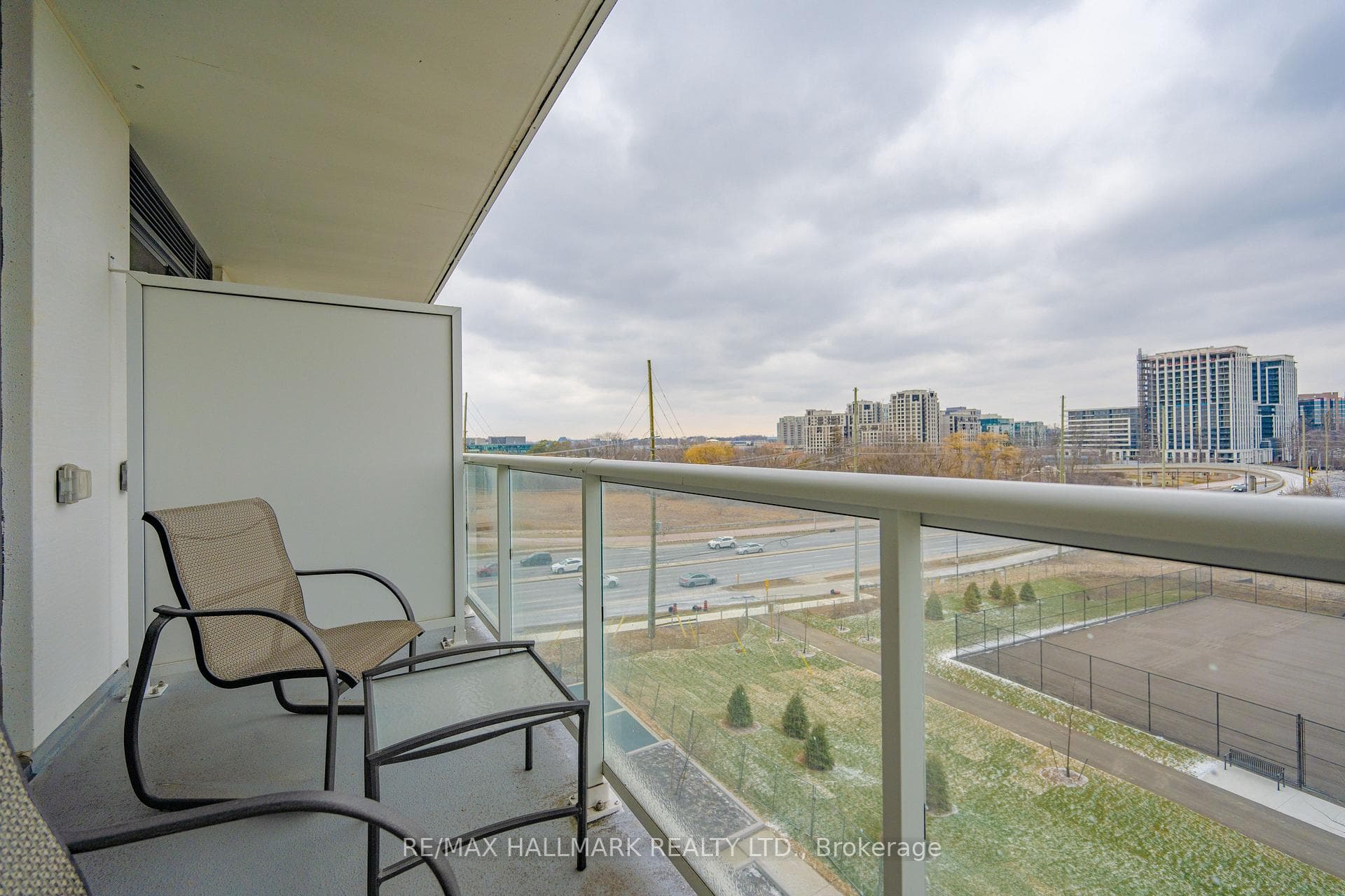 10 Rouge Valley Drive Unit 525A photo 12