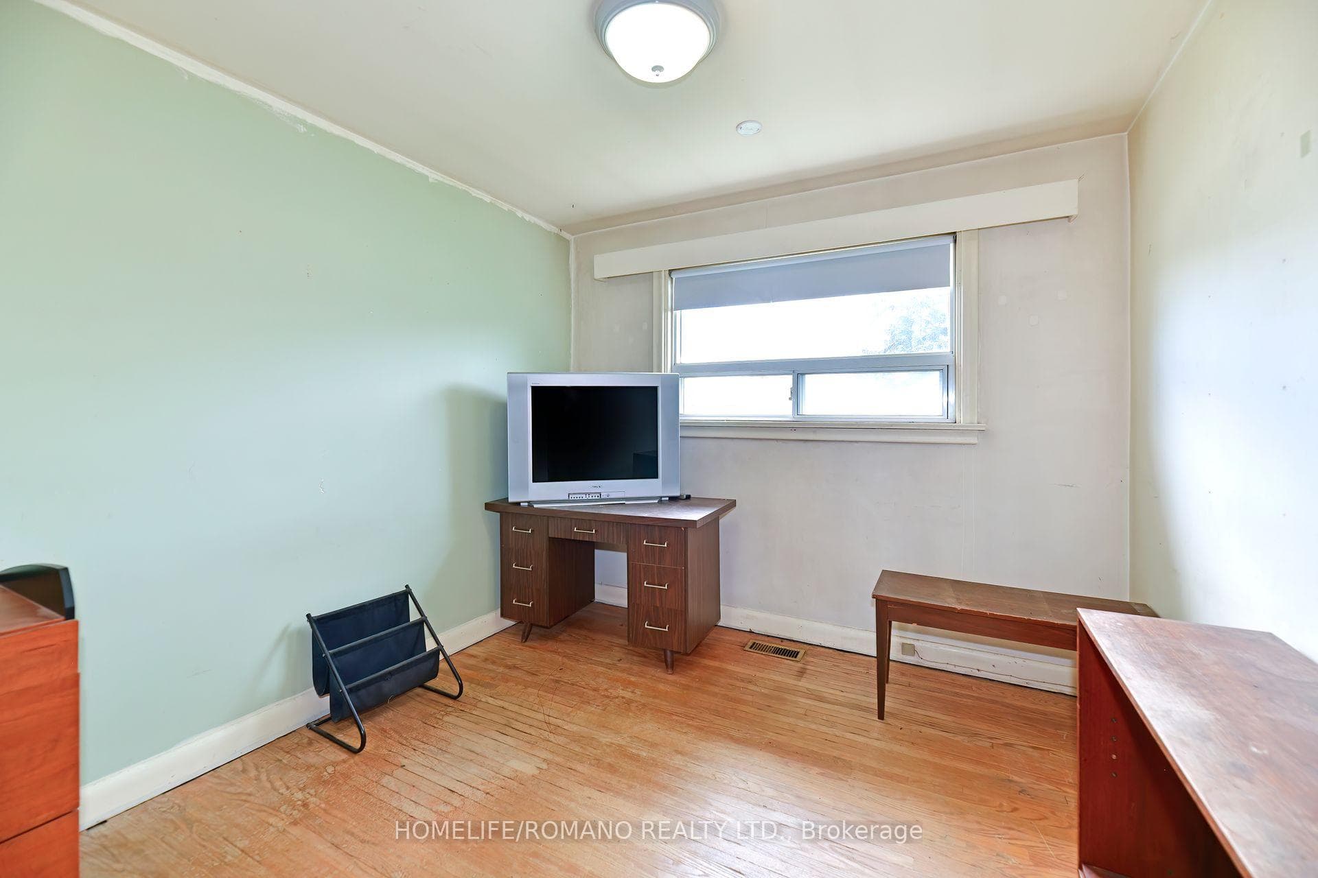 122 Plewes Road photo 11