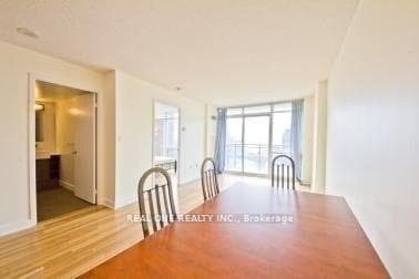 11 Brunel Court Unit 611 photo 4