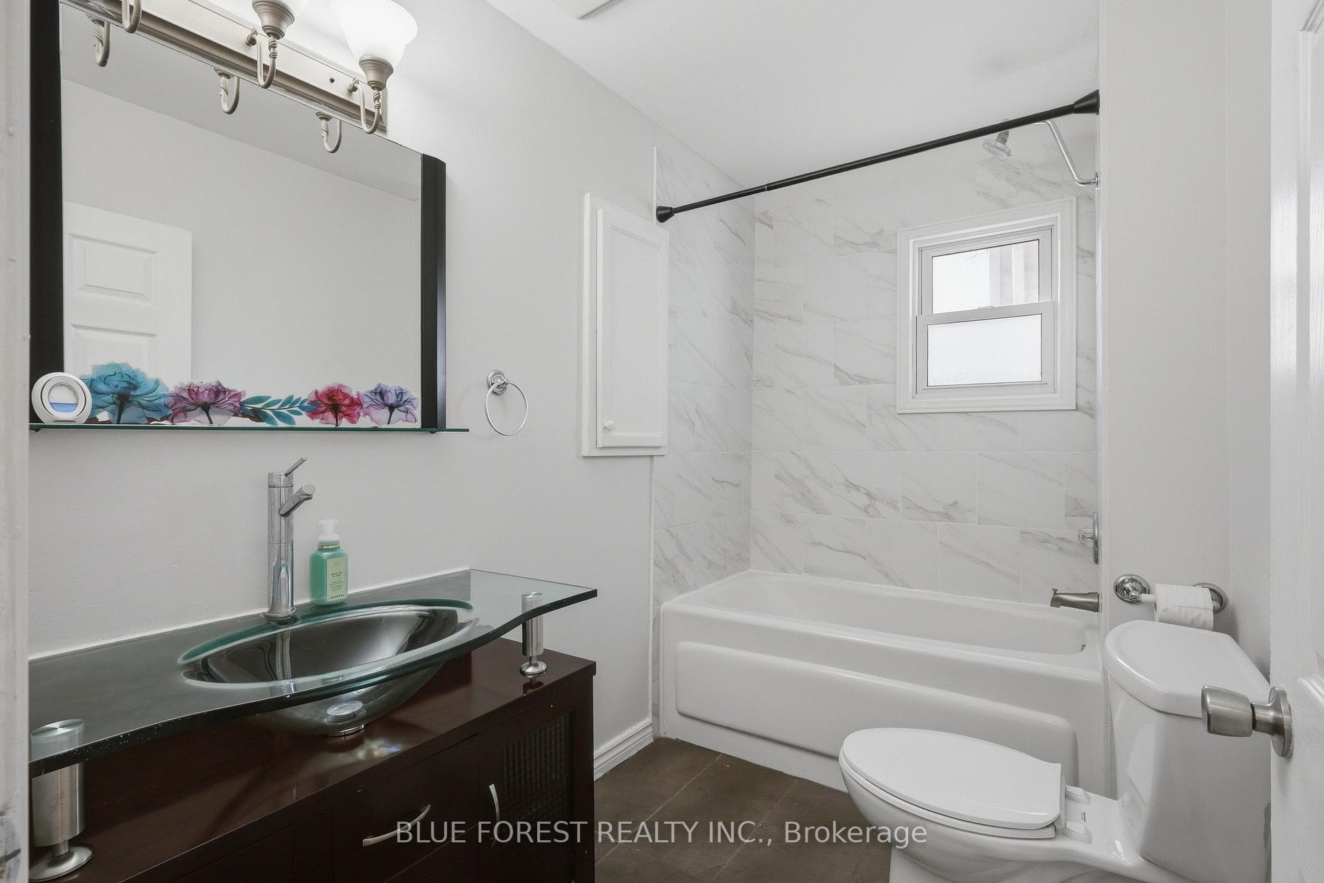 764 Curry Street photo 15