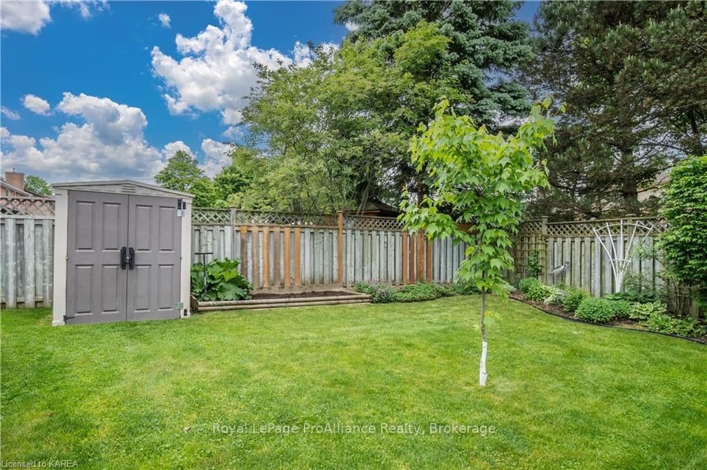 1178 BENTLEY Terrace photo 45