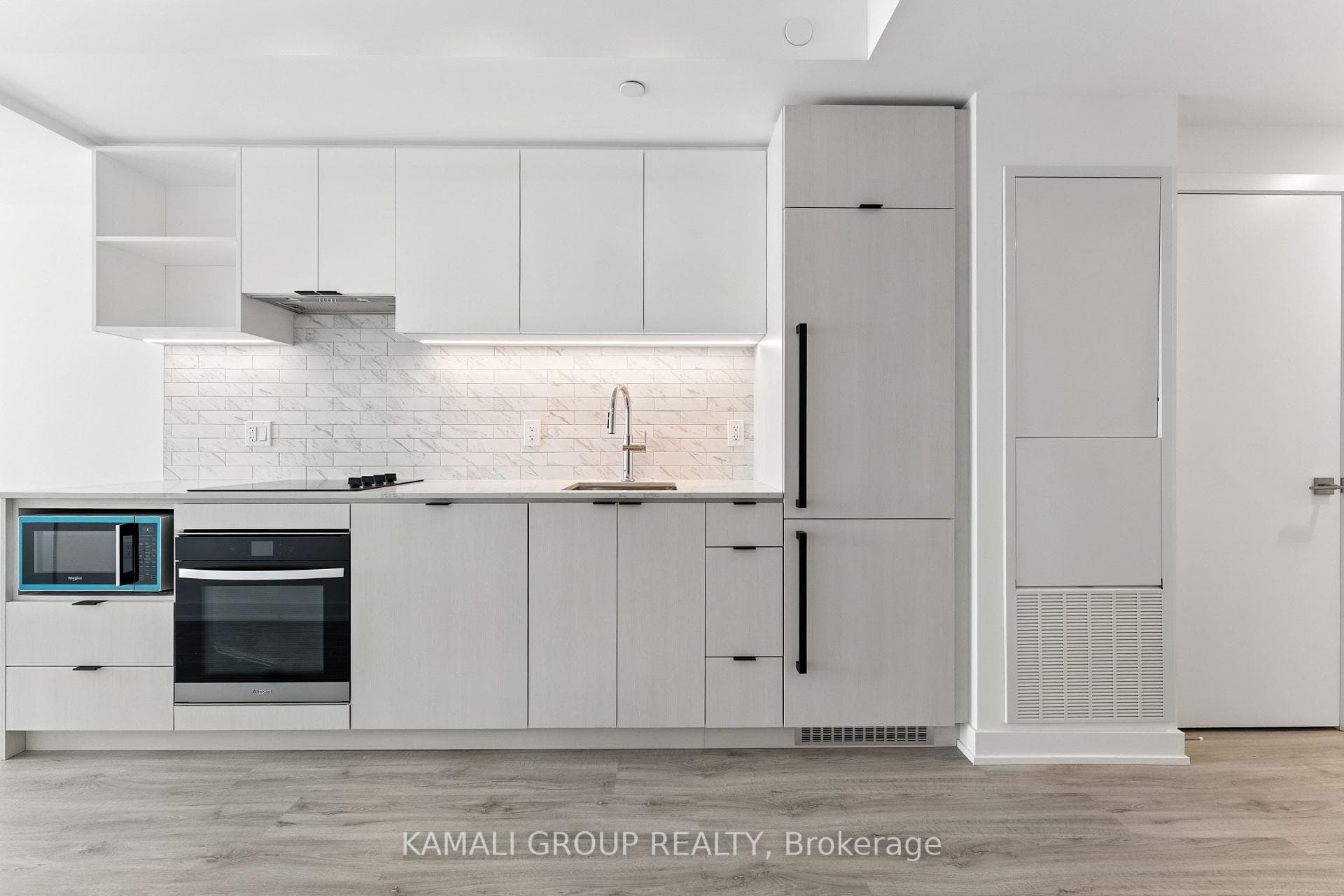 Modern Kitchen