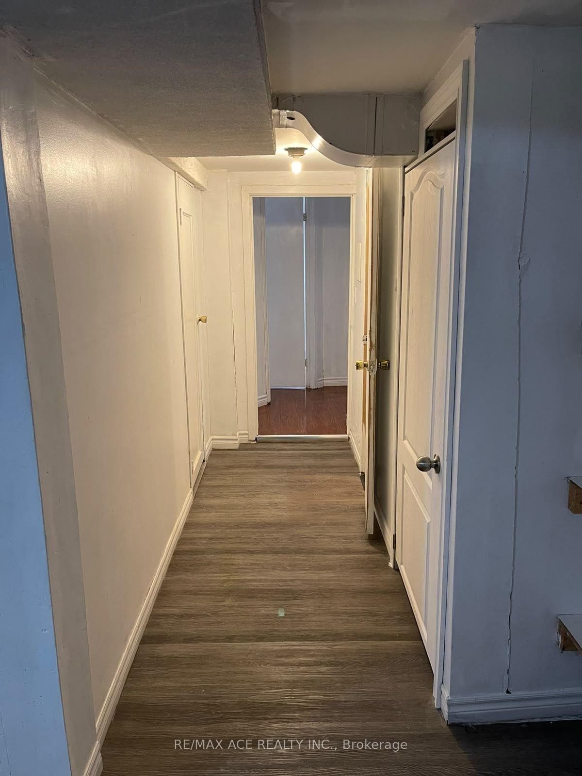5 Danmary Road Unit Bsmt photo 4