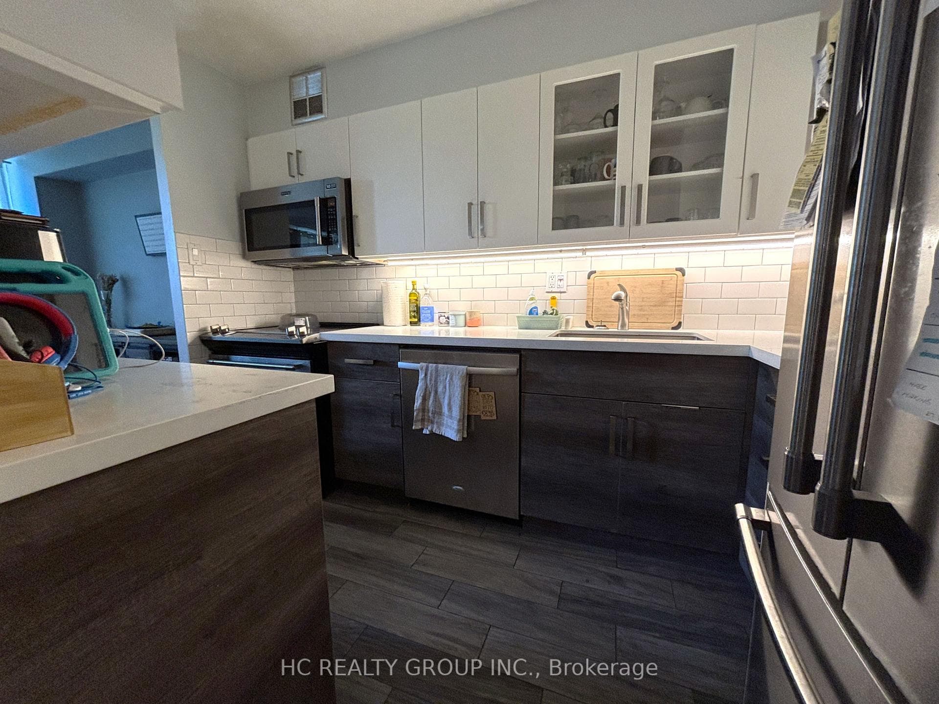 10 Sunrise Avenue Unit 419 photo 6