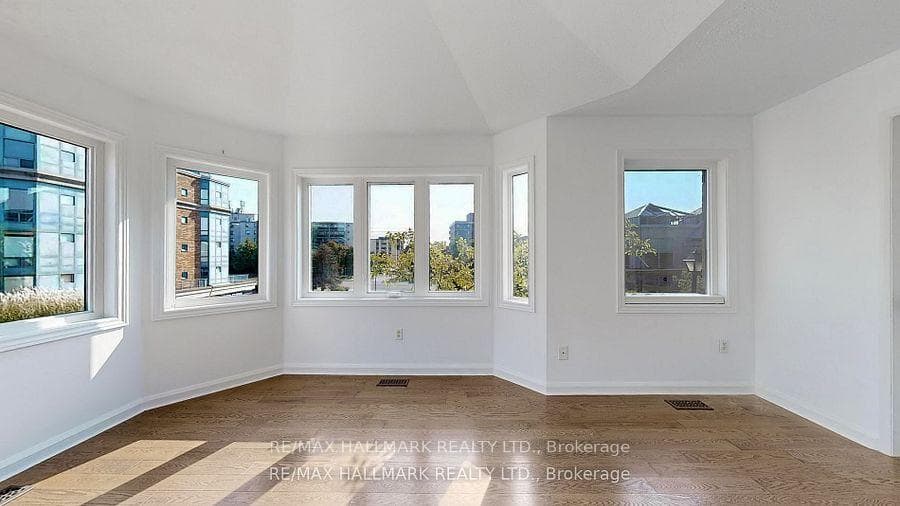 18 Clark Avenue Unit 116 photo 24