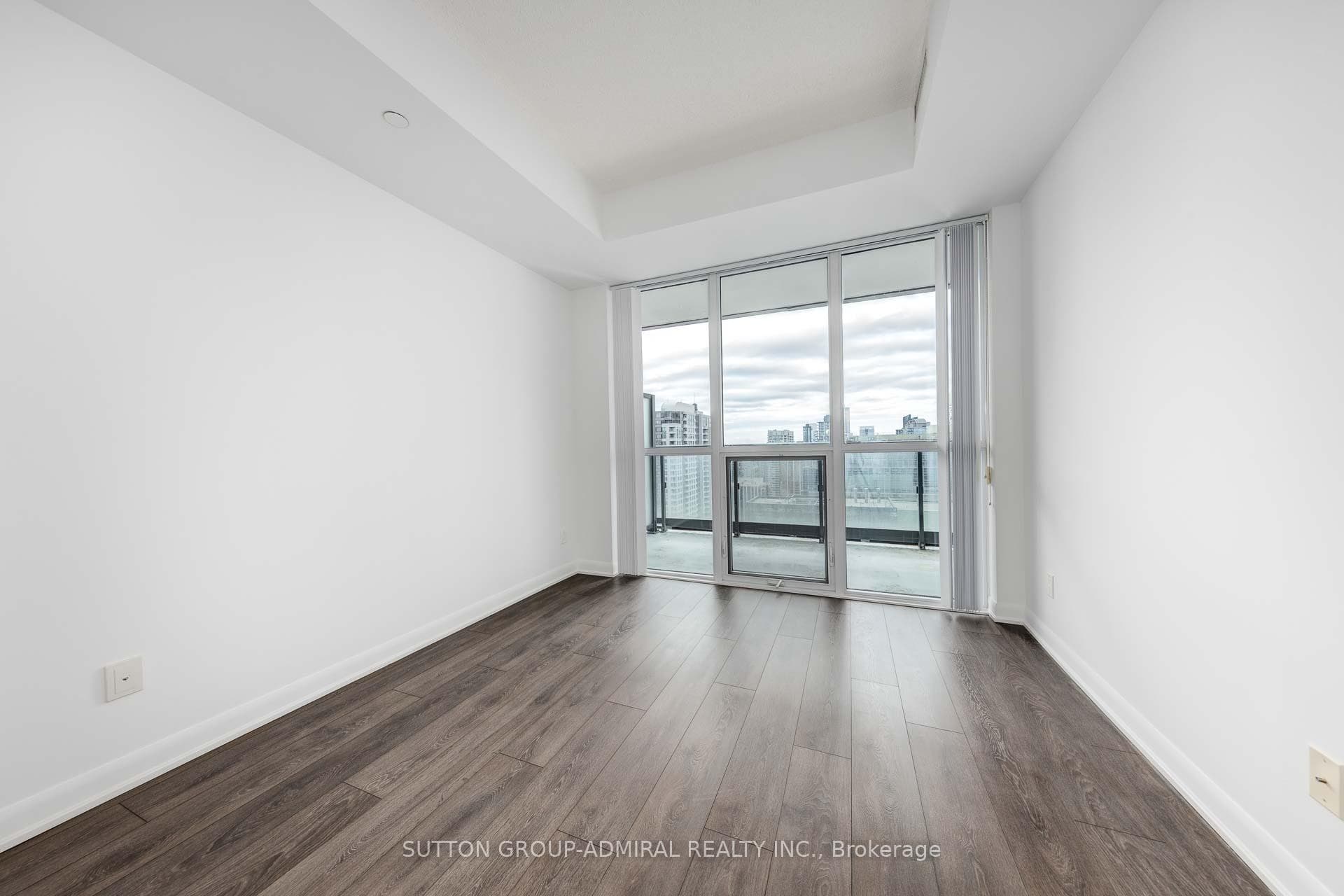 5168 Yonge Street Unit 3302 photo 11