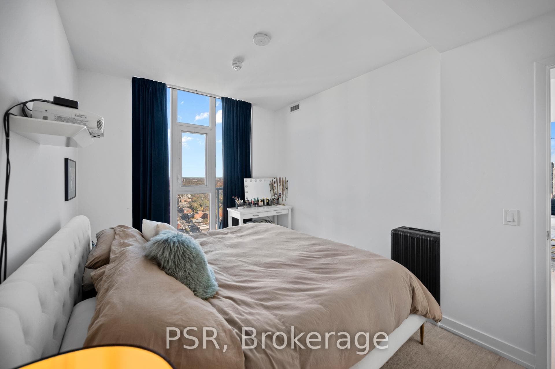 33 Helendale Avenue Unit 3101 photo 6