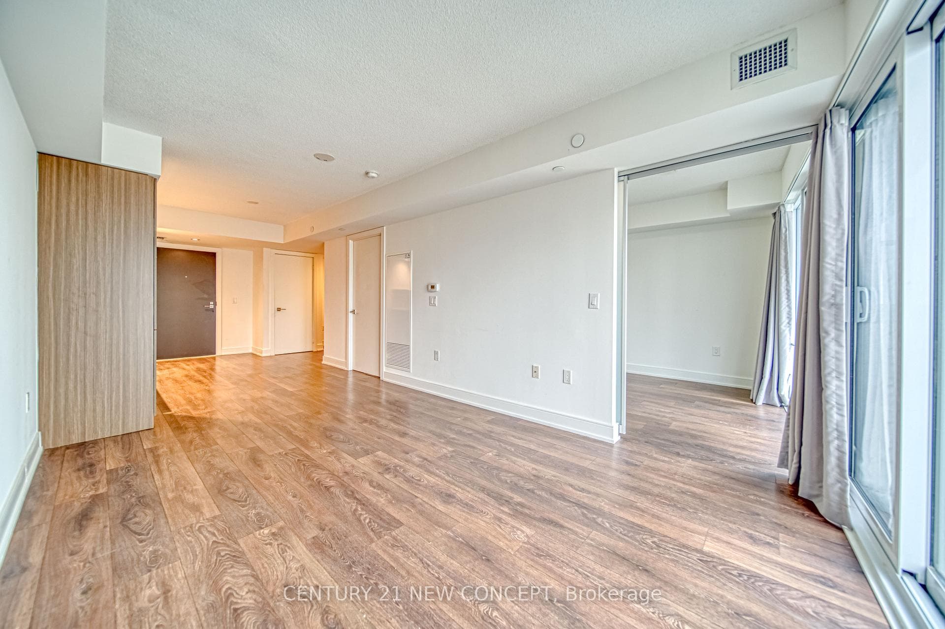 89 Mcgill Street Unit 1804 photo 13