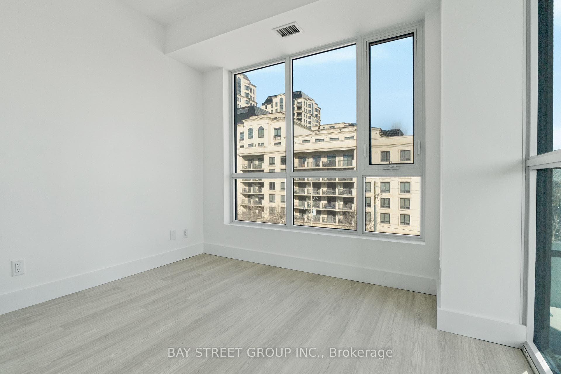6 Greenbriar Road Unit 523 photo 15