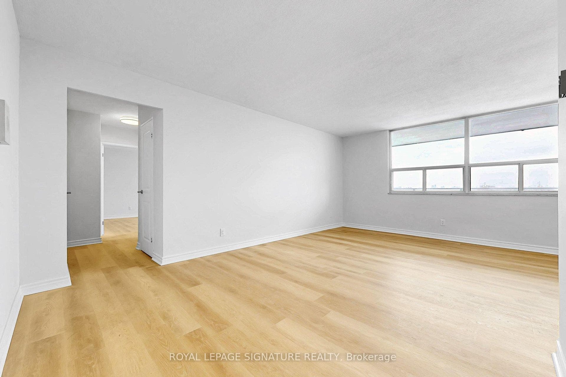 2550 Pharmacy Avenue Unit 703 photo 17