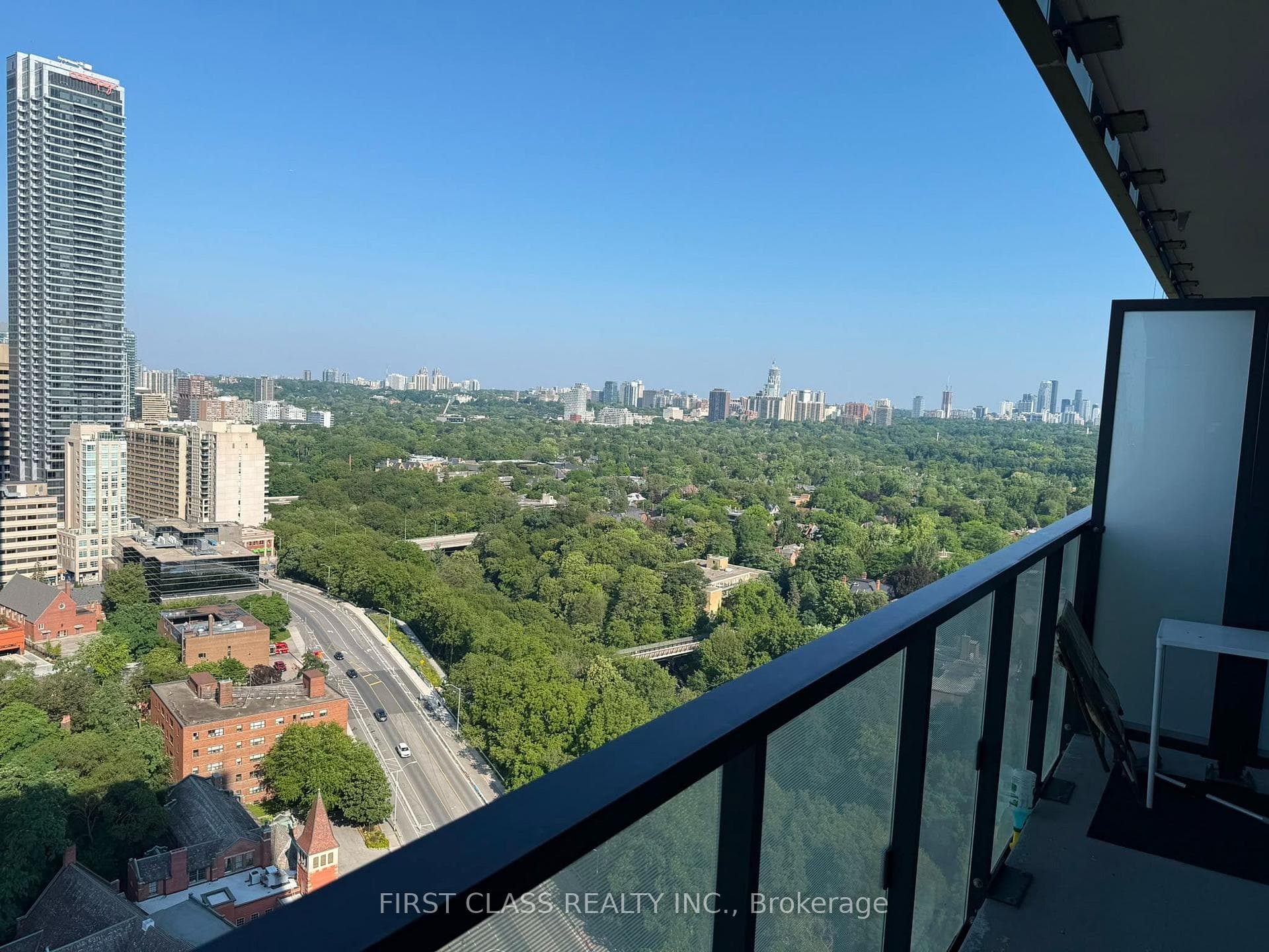 575 Bloor Street Unit 2510 photo 12