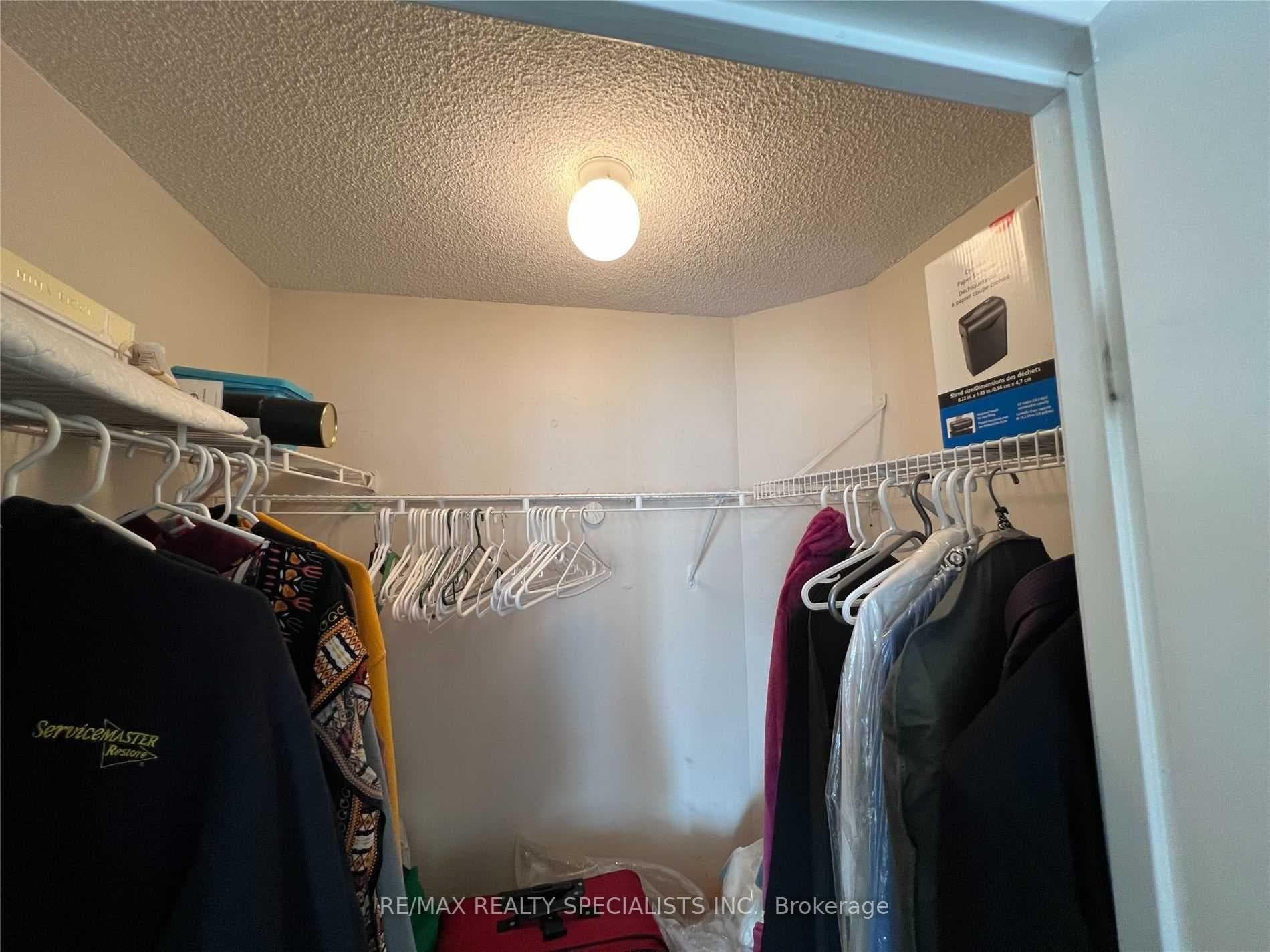 145 Hillcrest Avenue Unit 813 photo 29