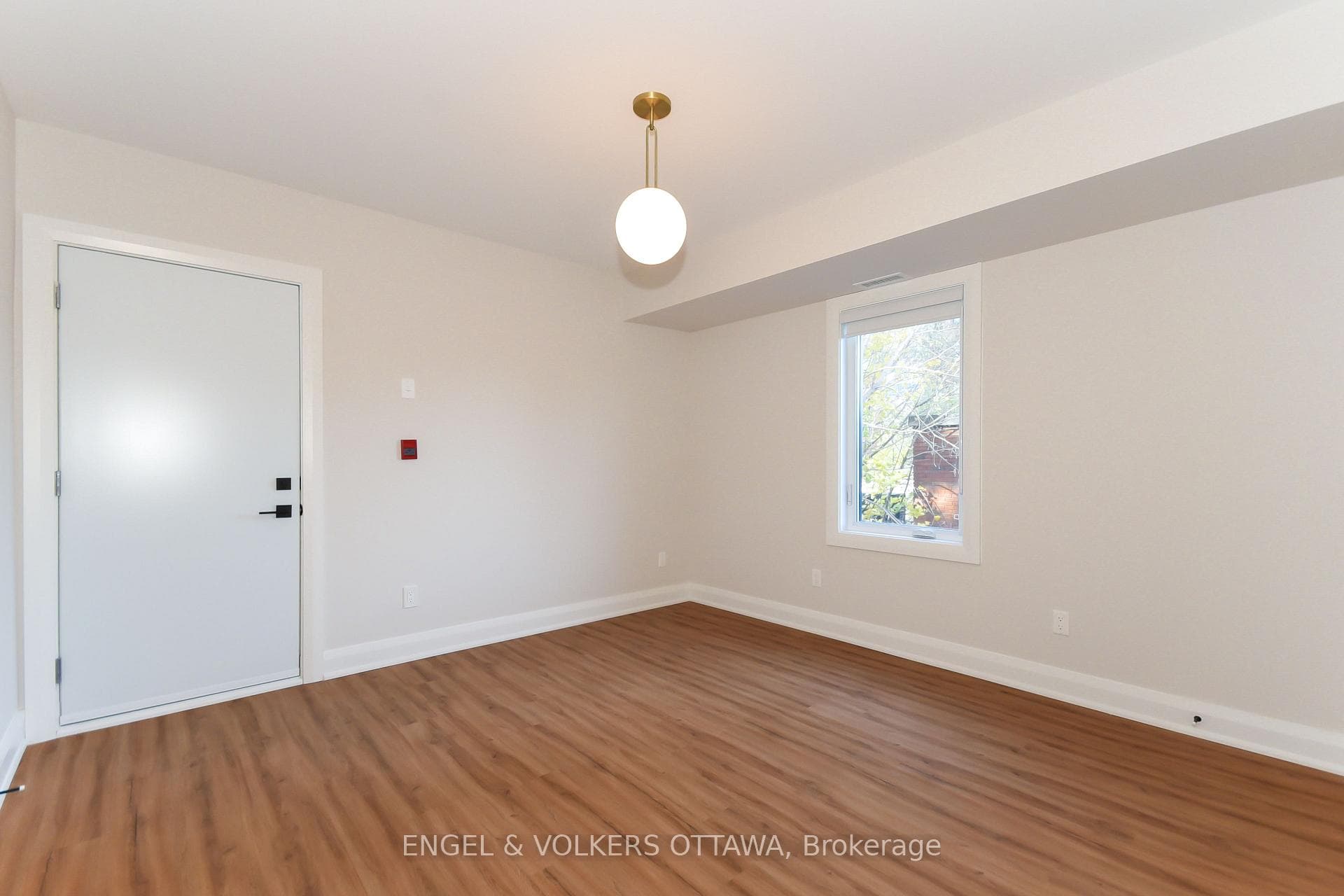 35 Monk Street Unit 6 photo 13