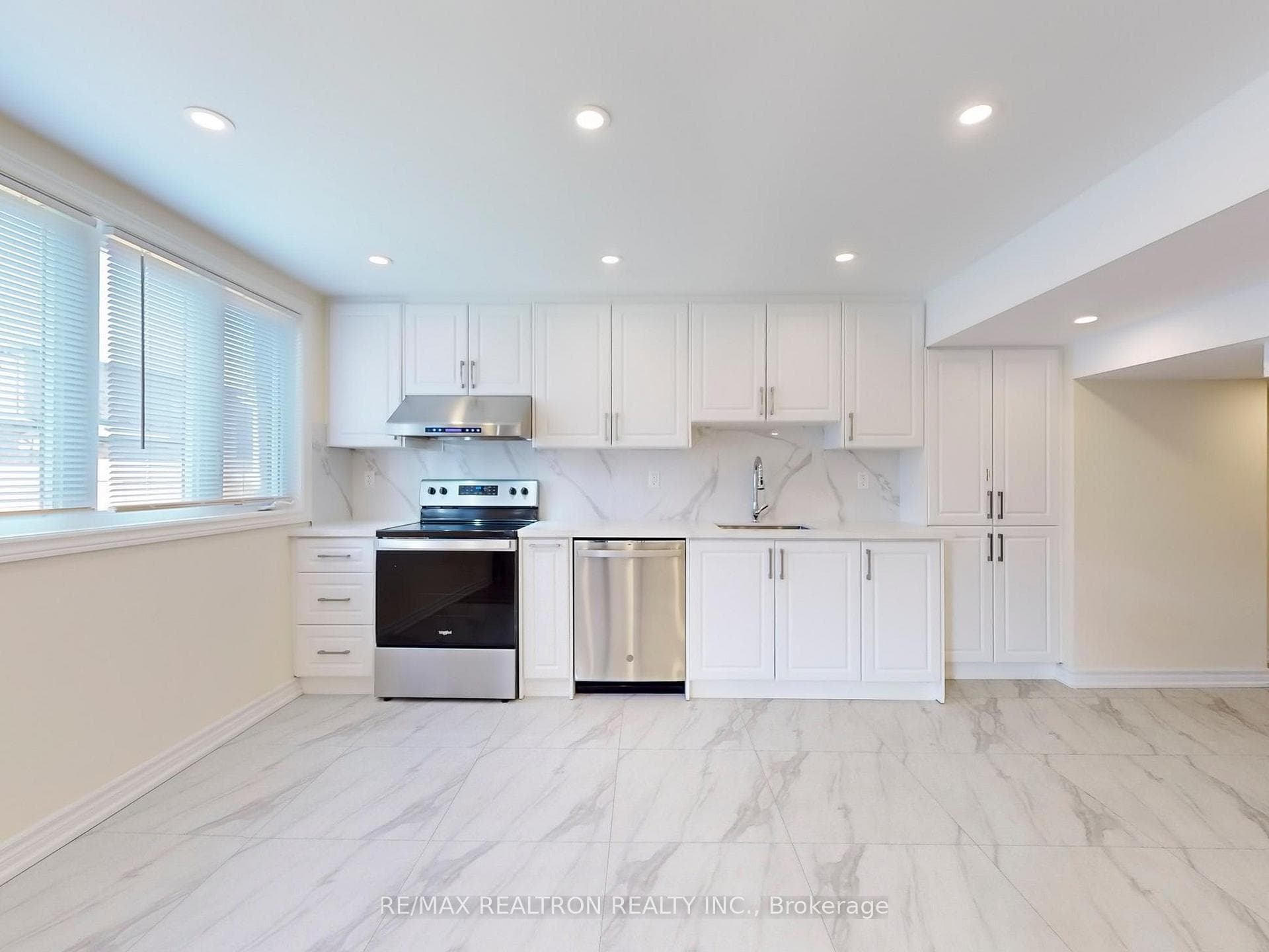 202 Danny Wheeler Boulevard Unit BSMNT photo 14