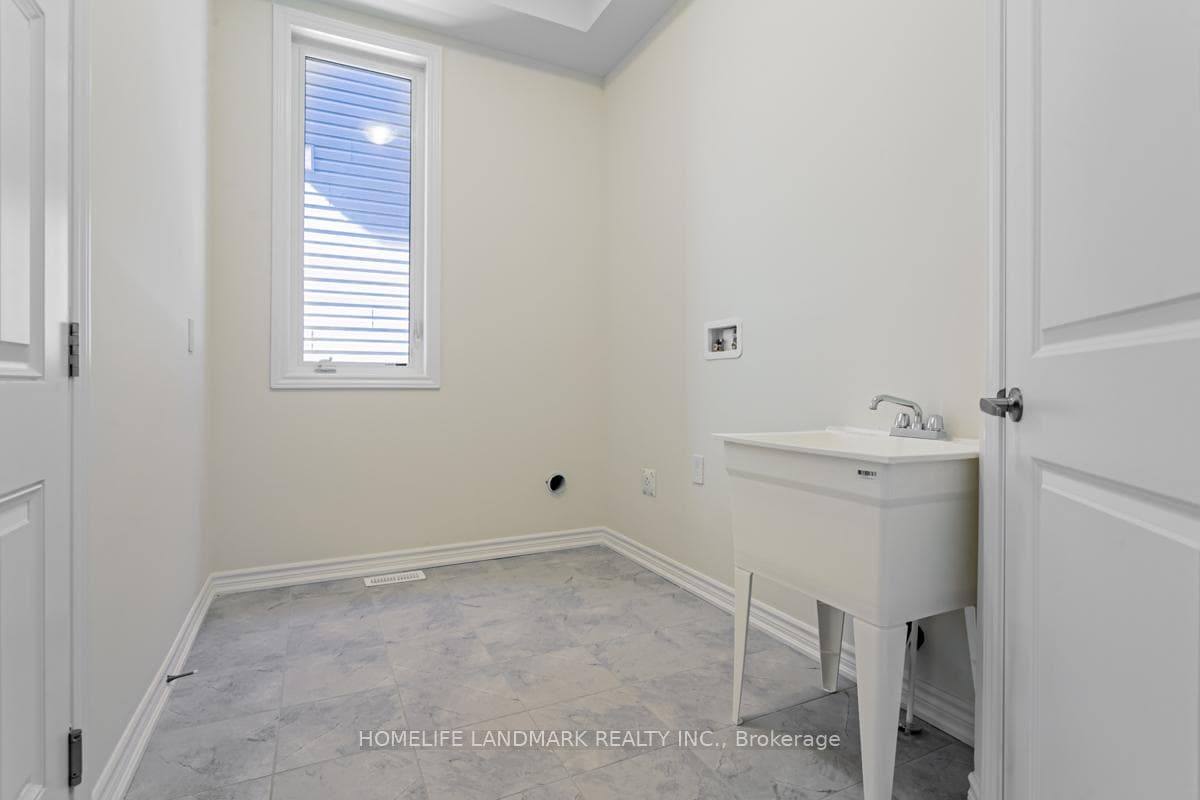 672 Grand Ridge Avenue photo 34