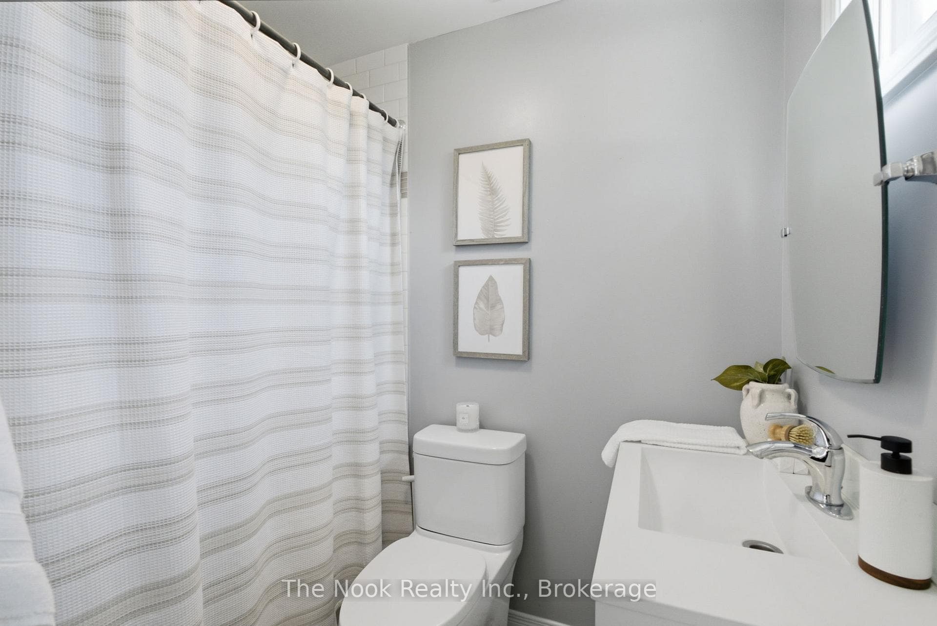 30 Lakeview Avenue photo 17